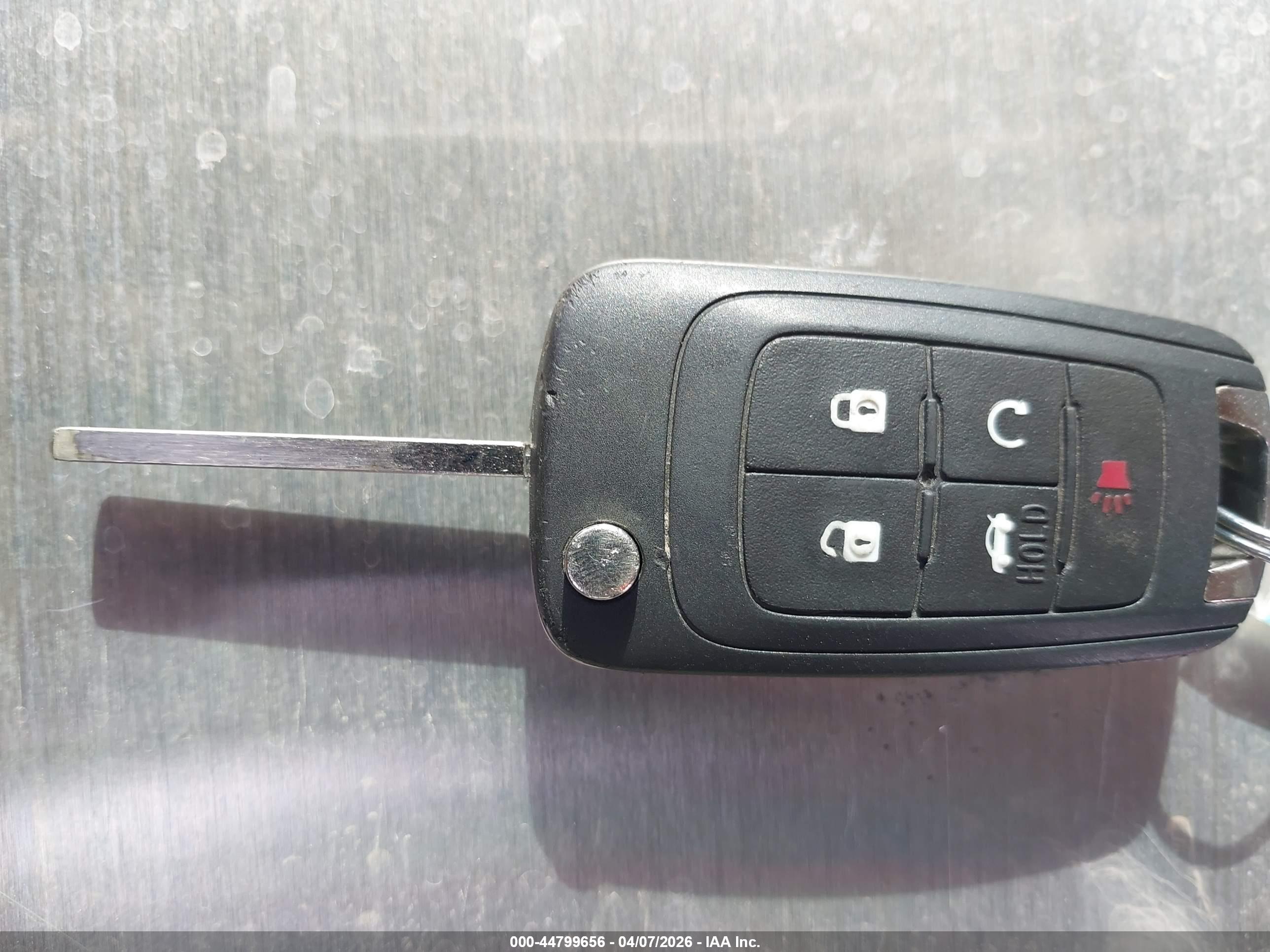 GMC TERRAIN image 11
