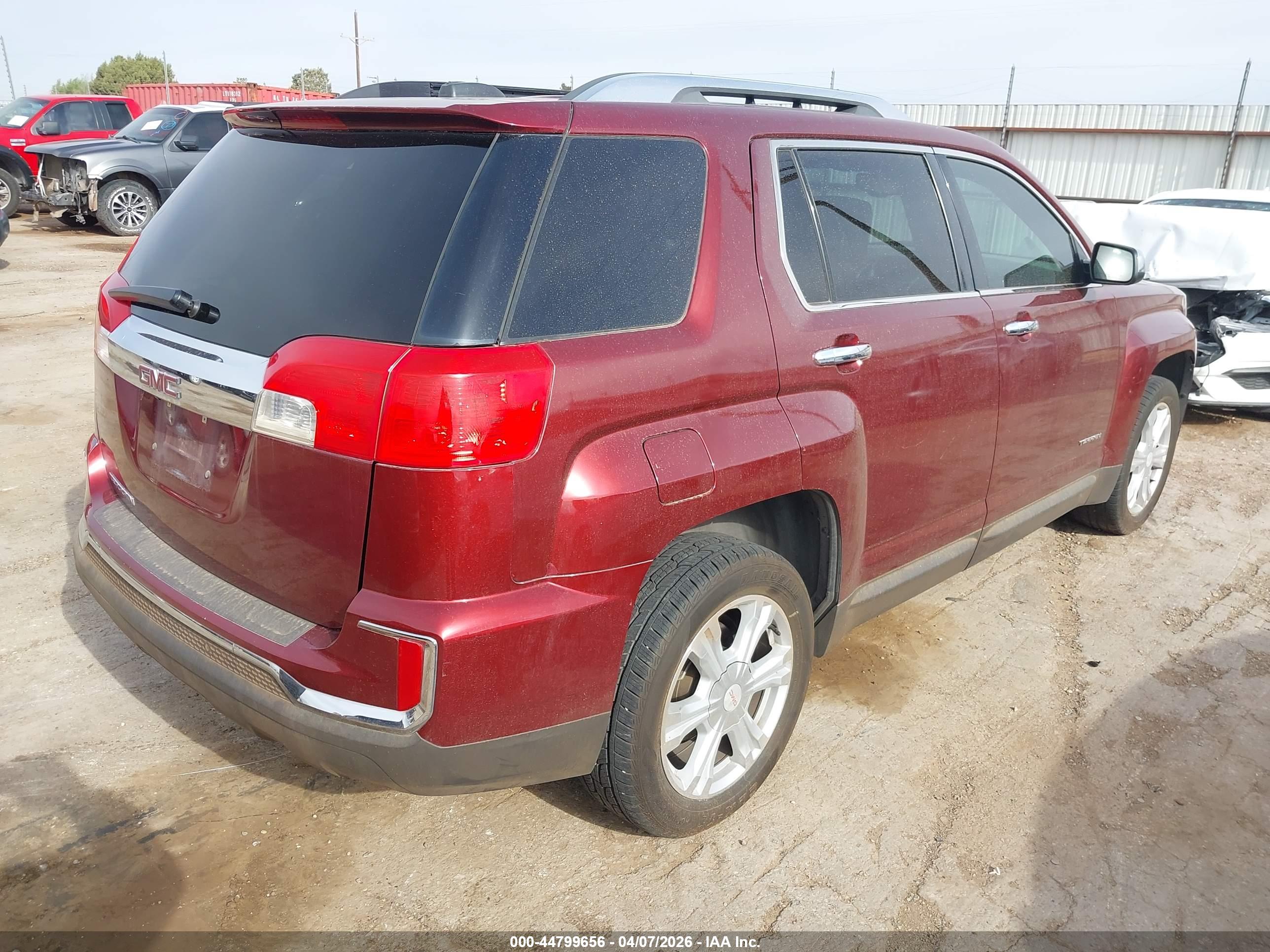 GMC TERRAIN image 4