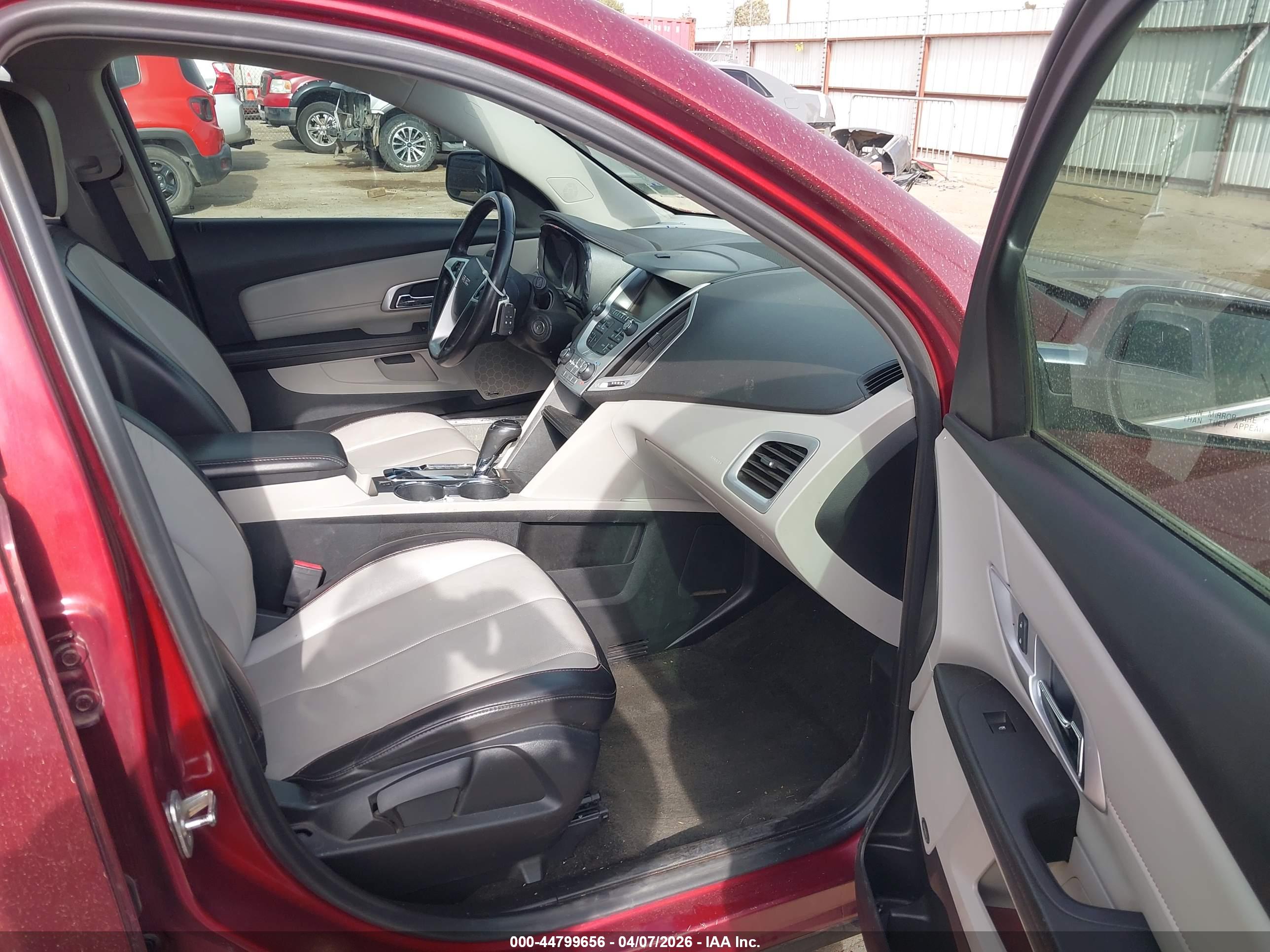 GMC TERRAIN image 5