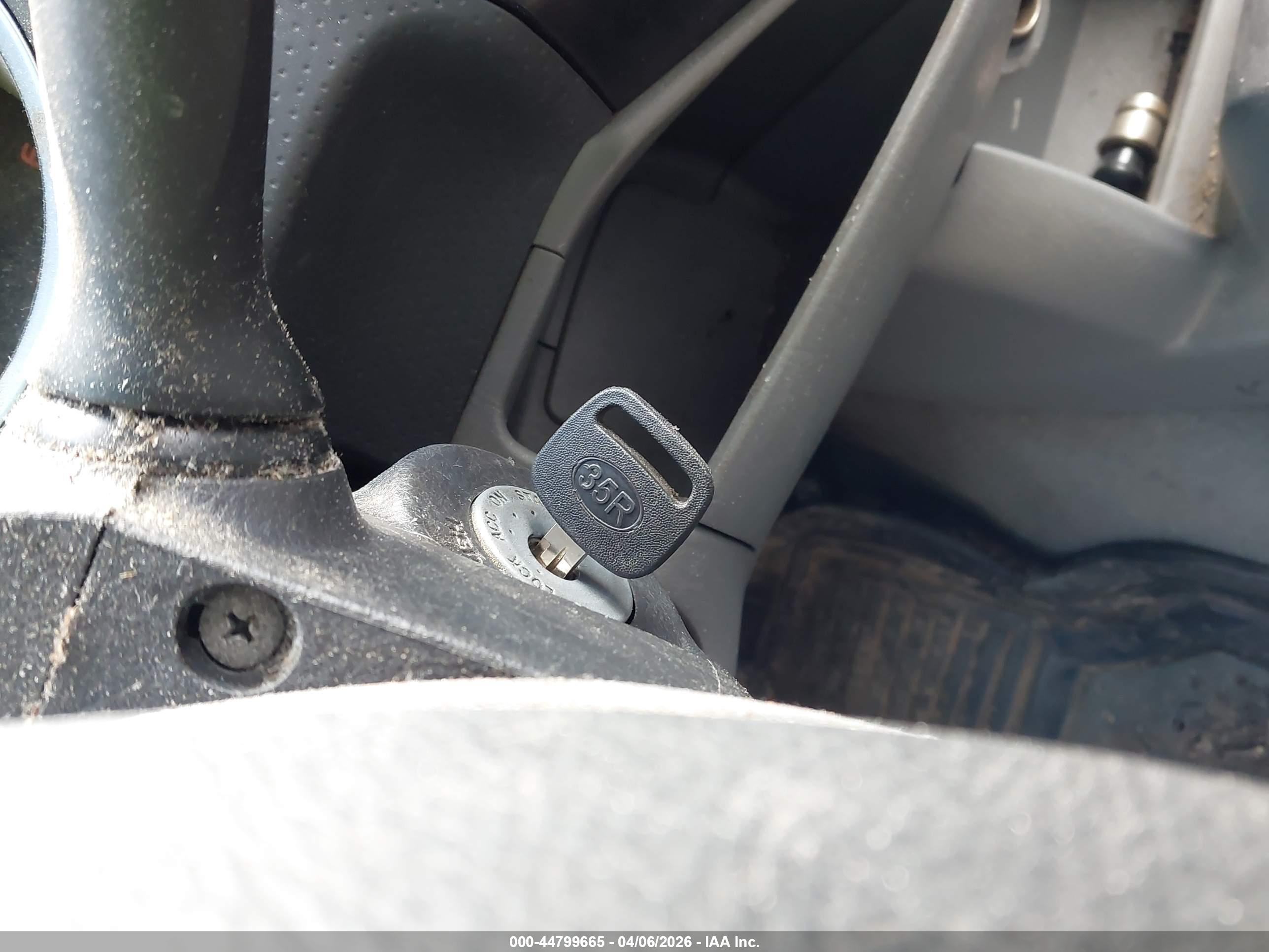 TOYOTA TACOMA image 11