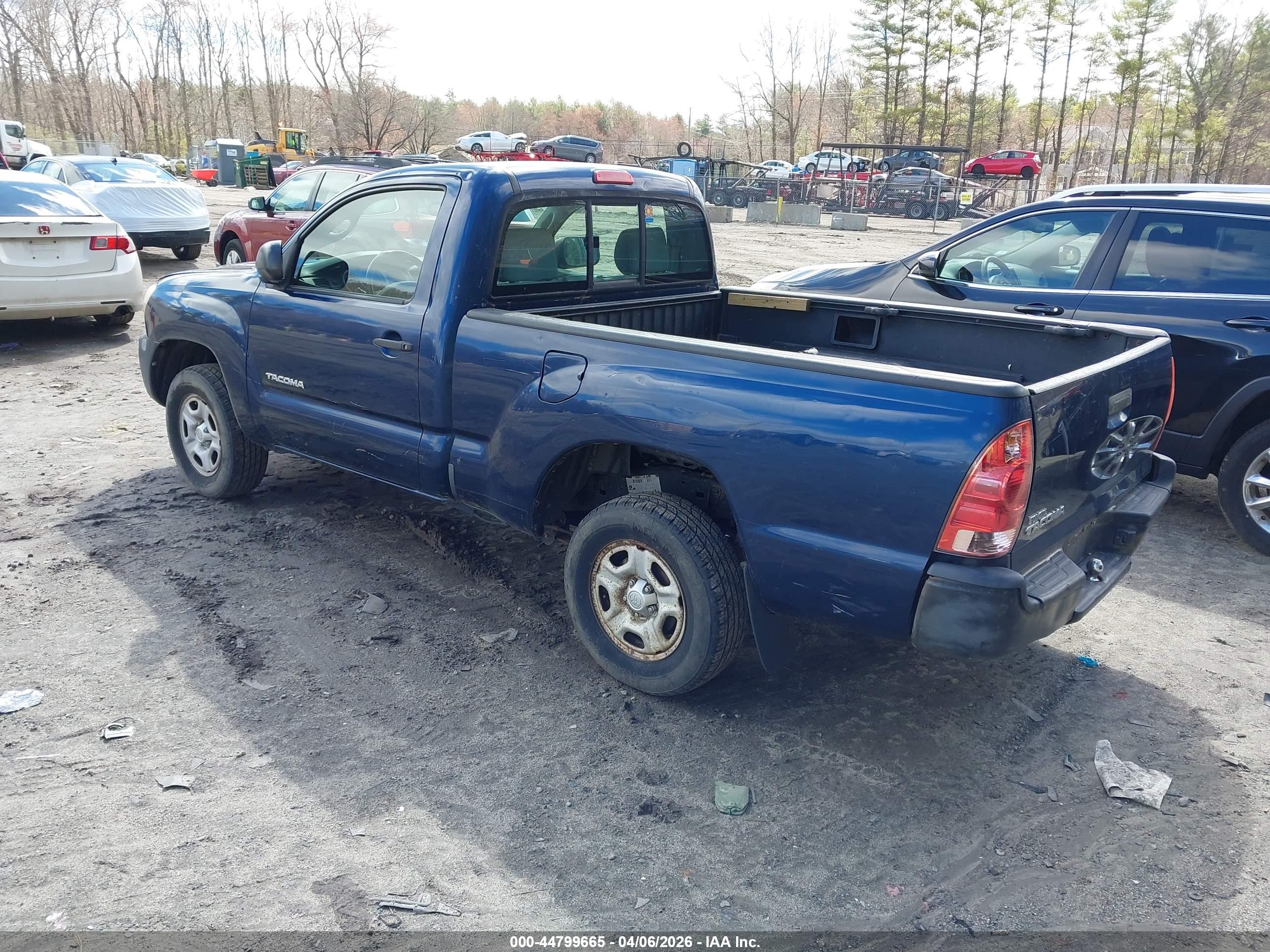 TOYOTA TACOMA image 3