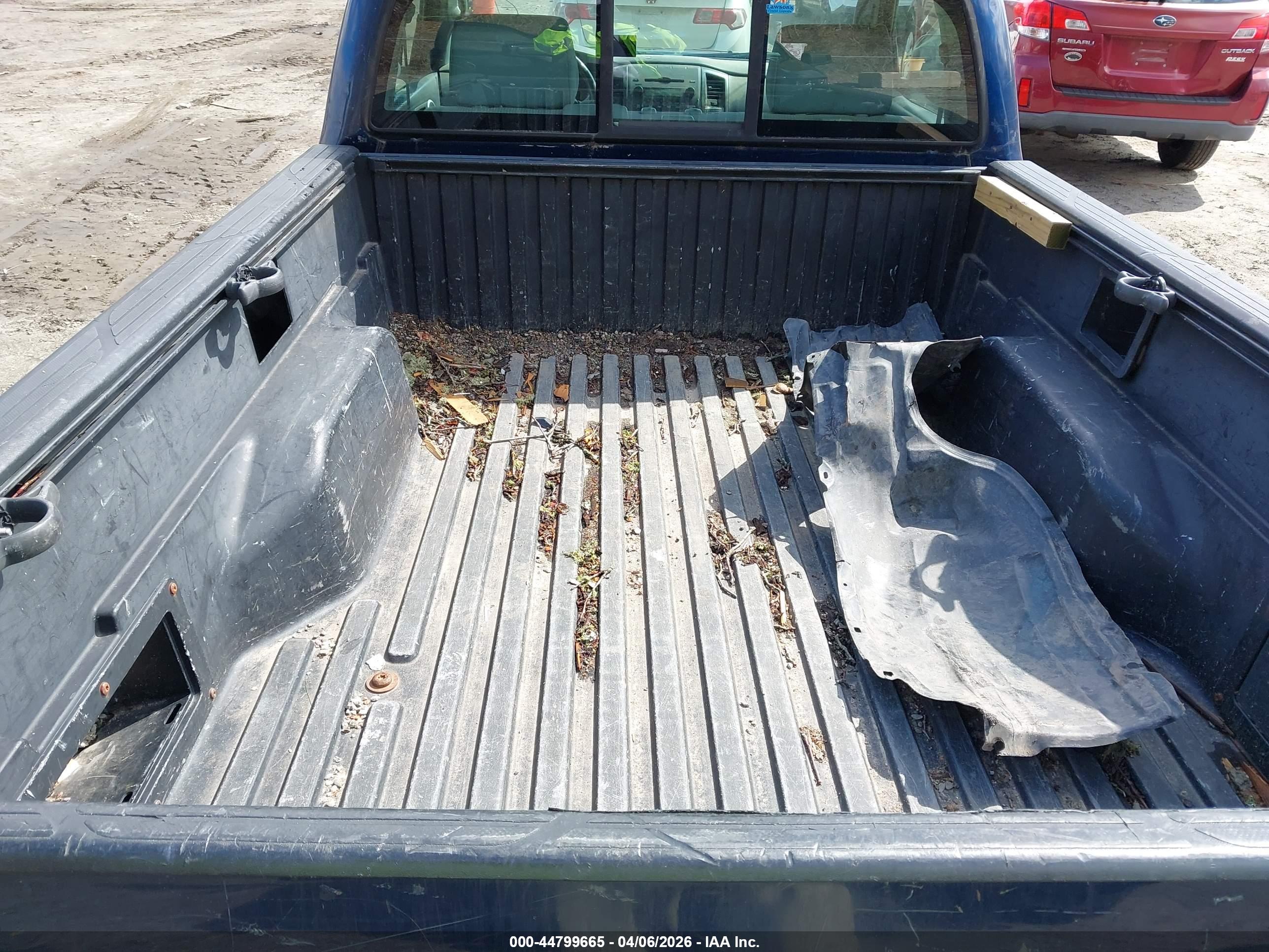 TOYOTA TACOMA image 8