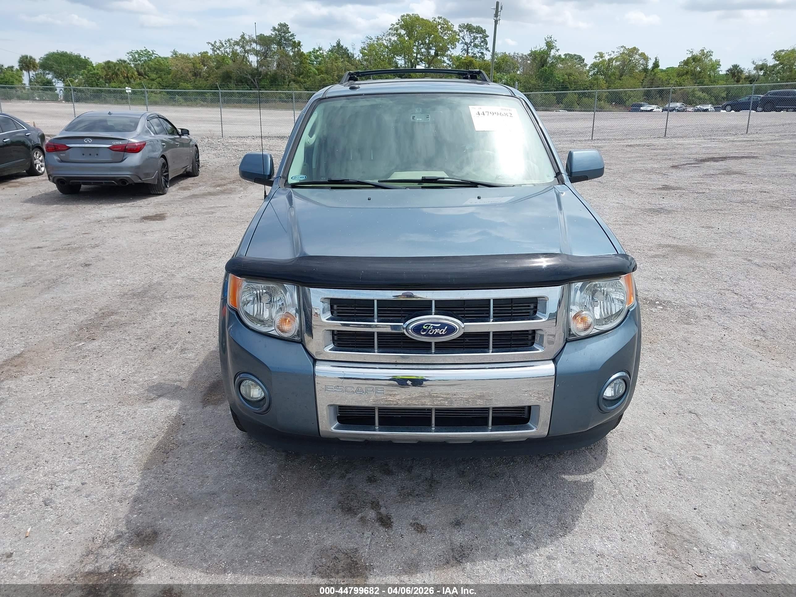 FORD ESCAPE image 6