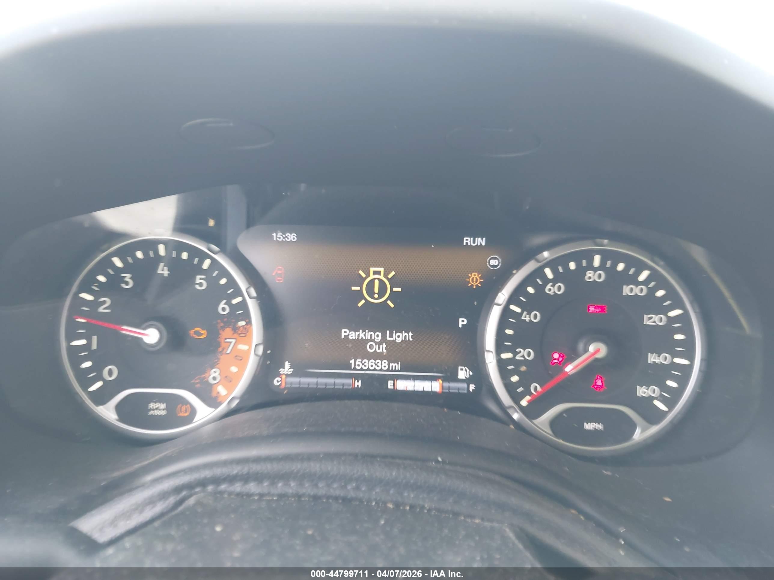 JEEP RENEGADE image 7