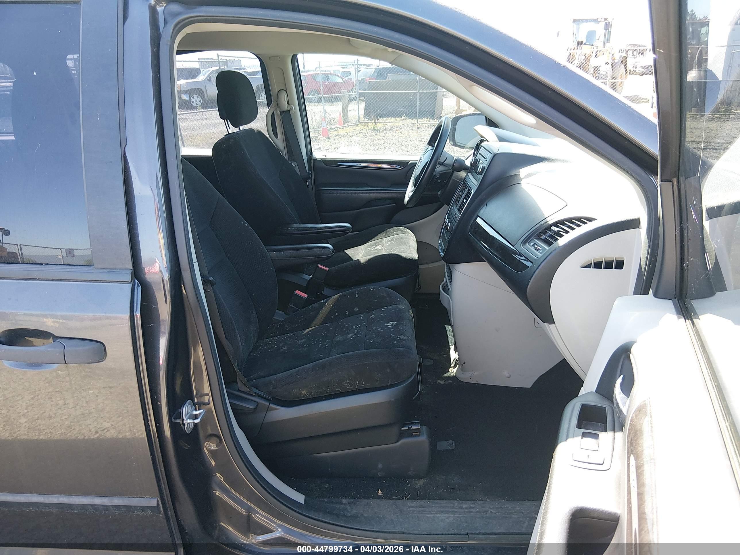DODGE GRAND image 5