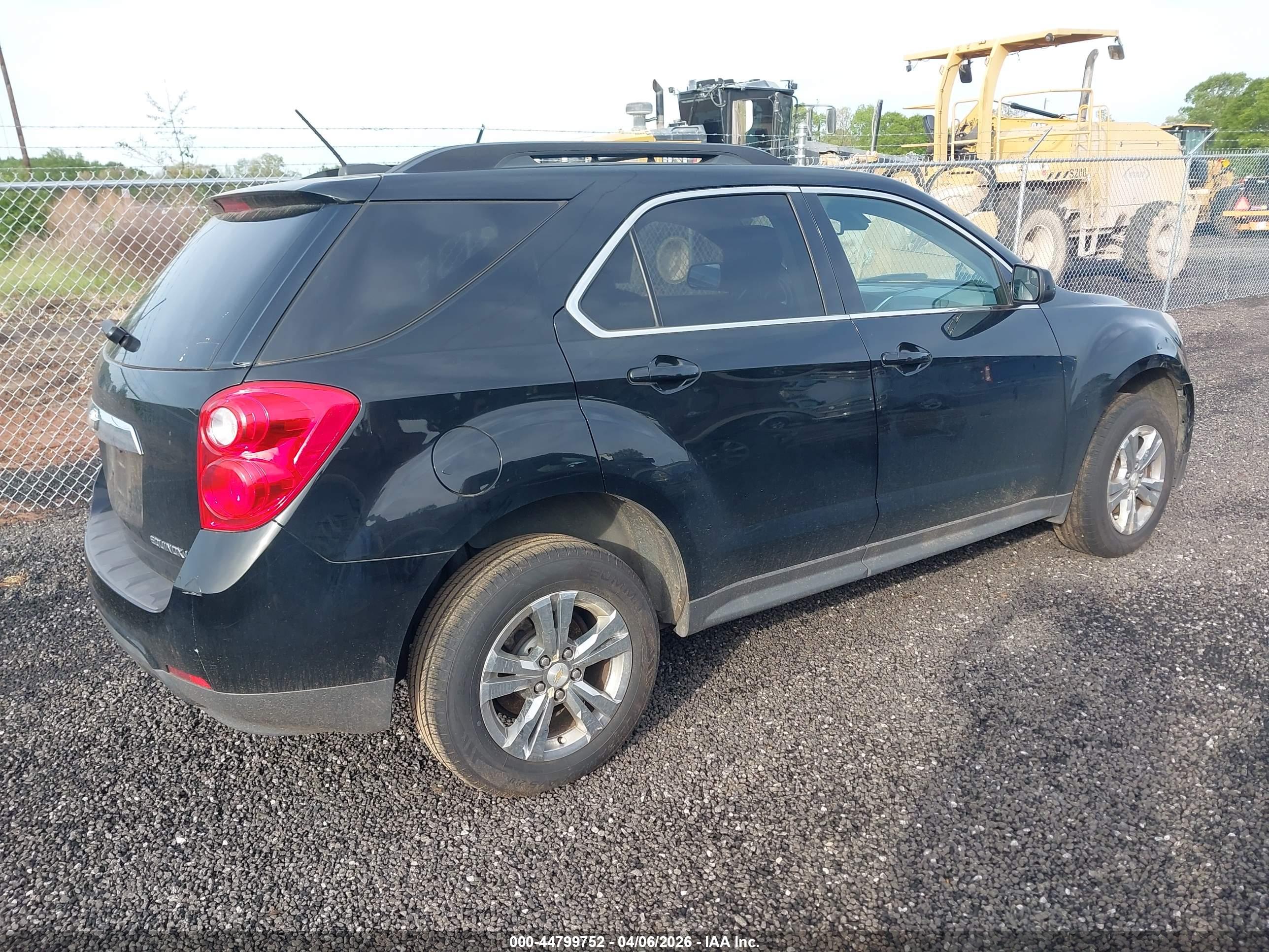 CHEVROLET EQUINOX image 4