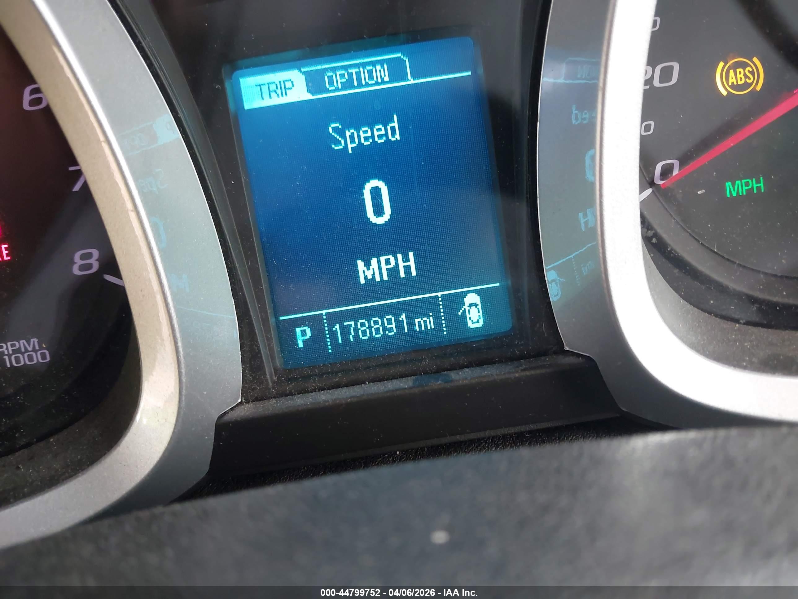 CHEVROLET EQUINOX image 7