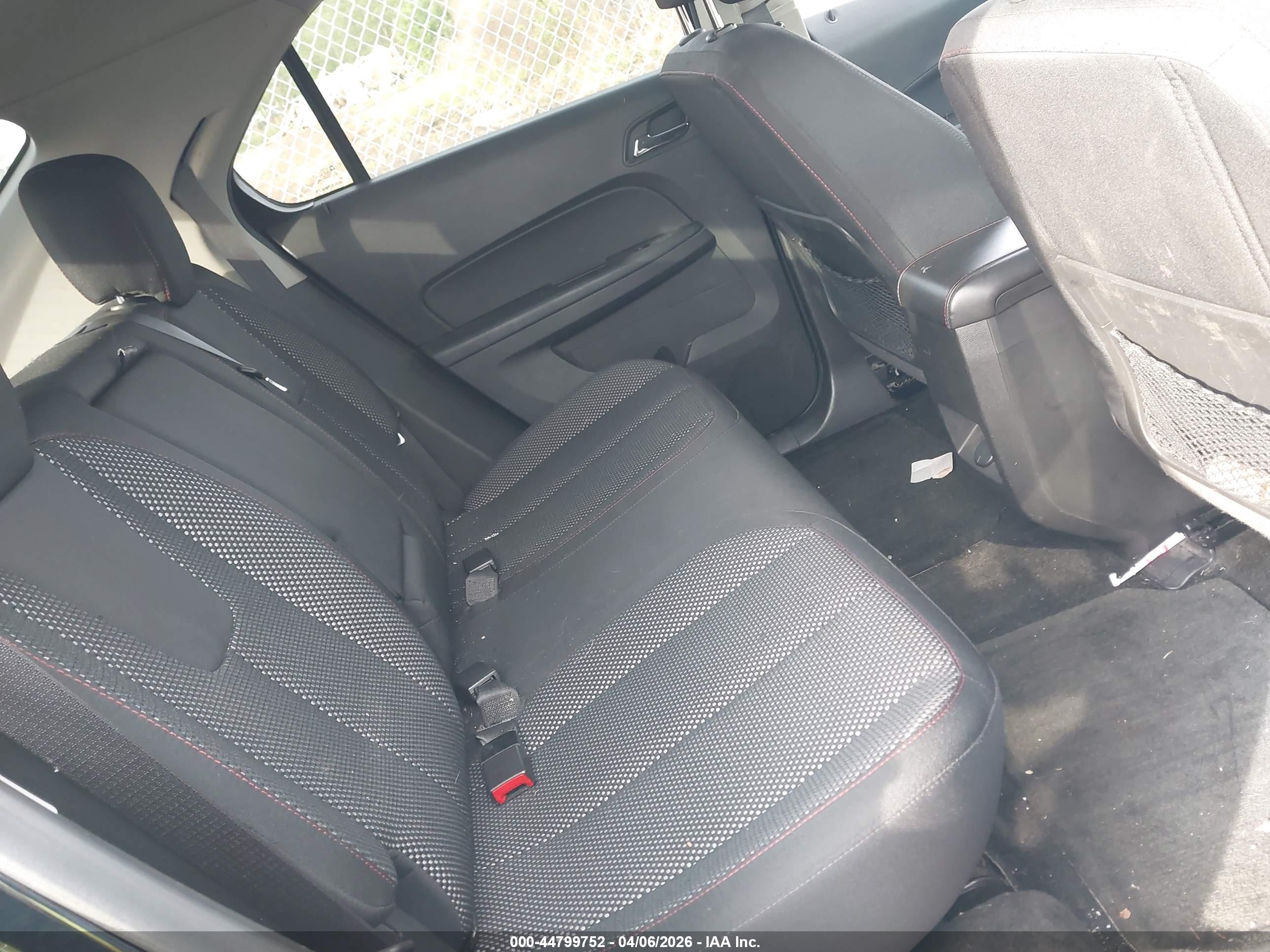 CHEVROLET EQUINOX image 8