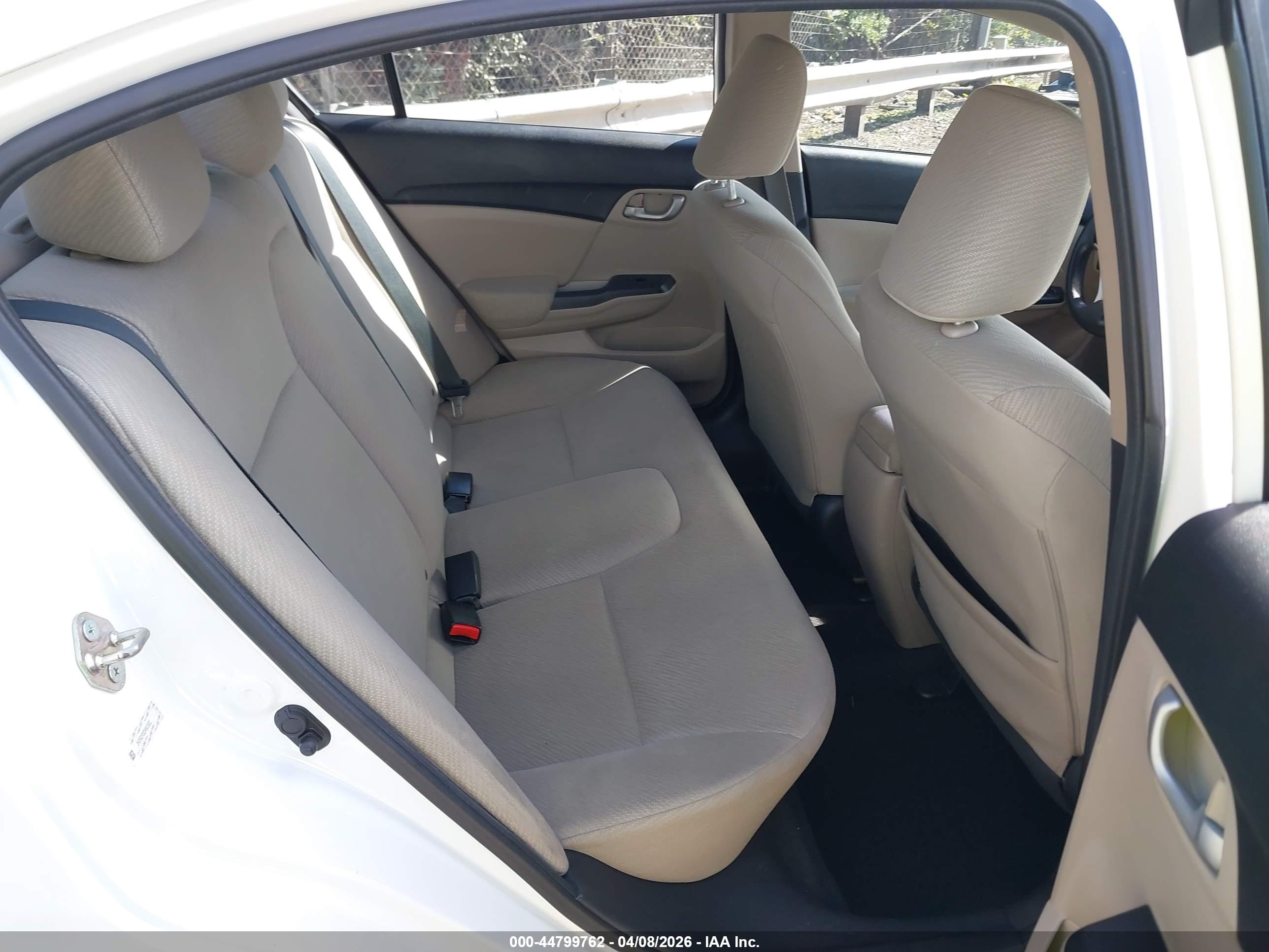 HONDA CIVIC image 8