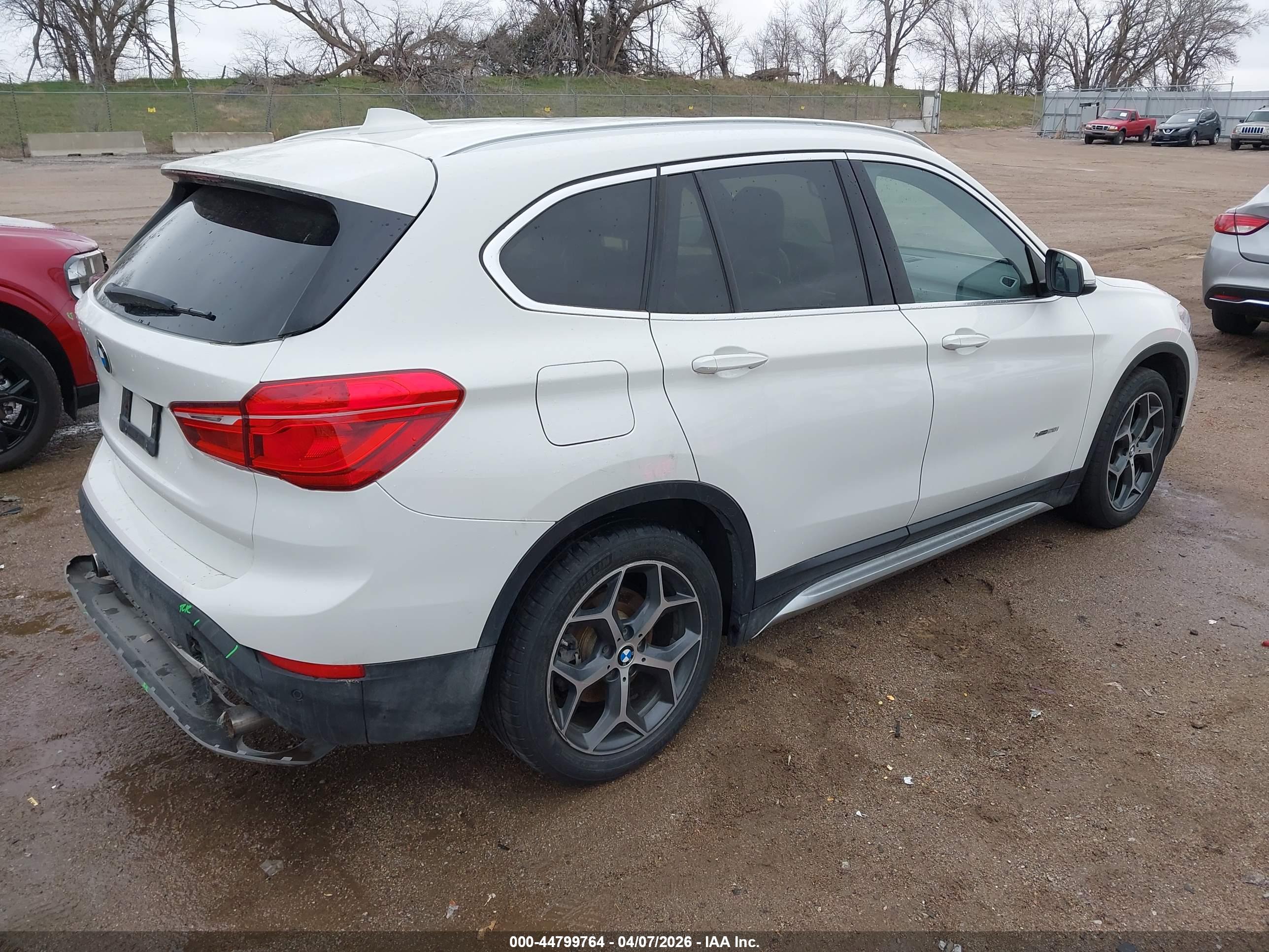 BMW X1 image 4