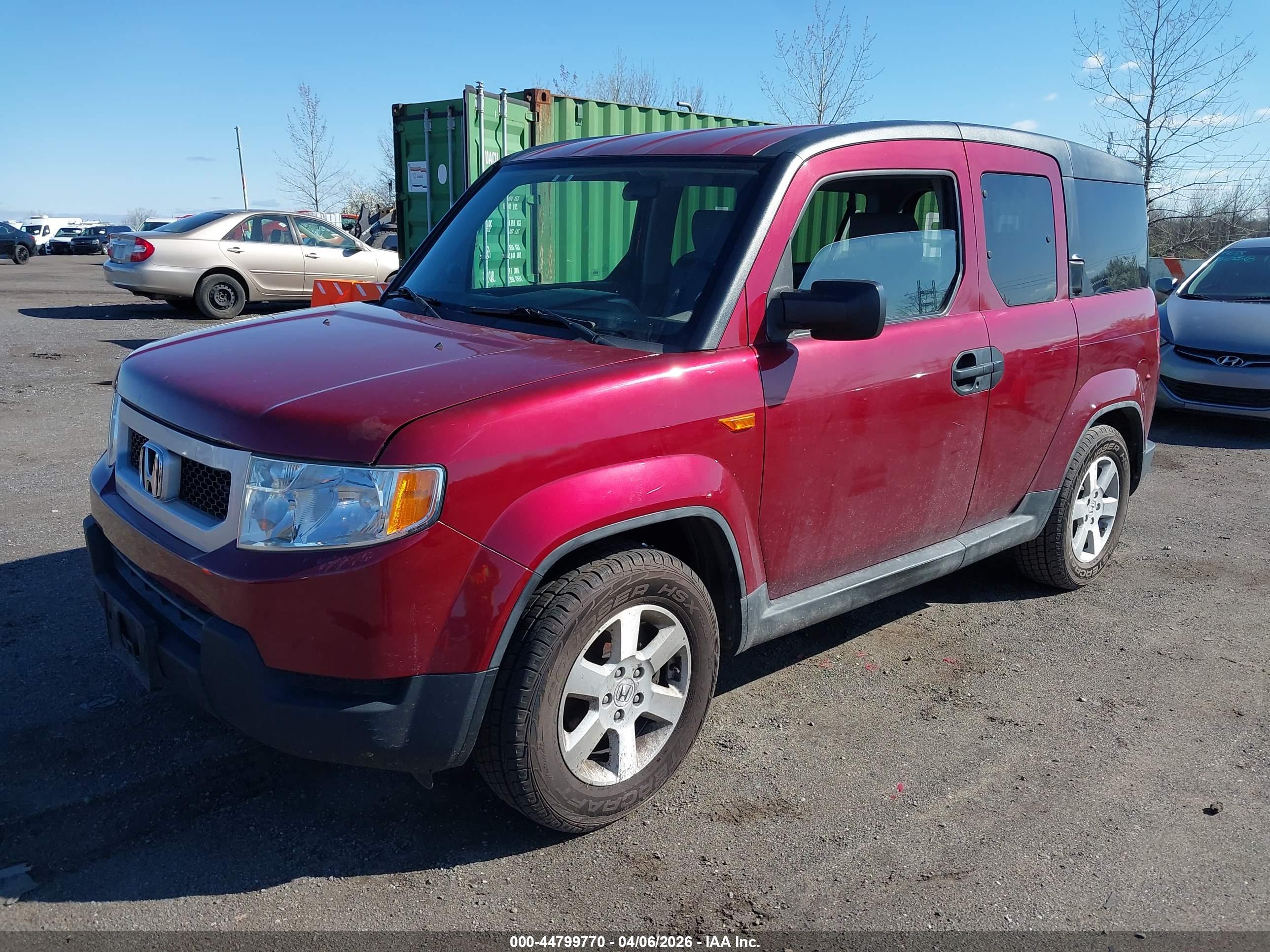 HONDA ELEMENT image 2