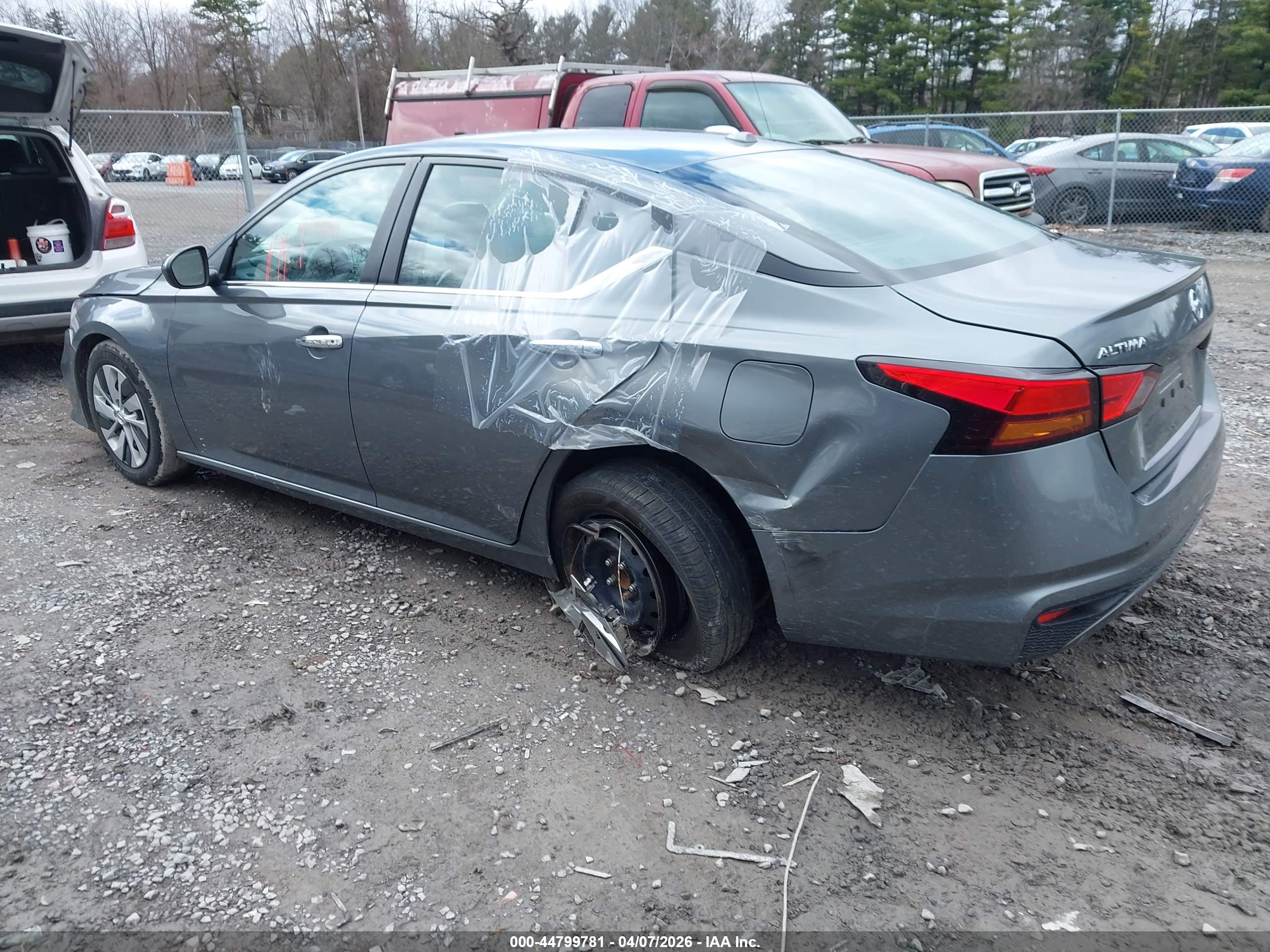 NISSAN ALTIMA image 3