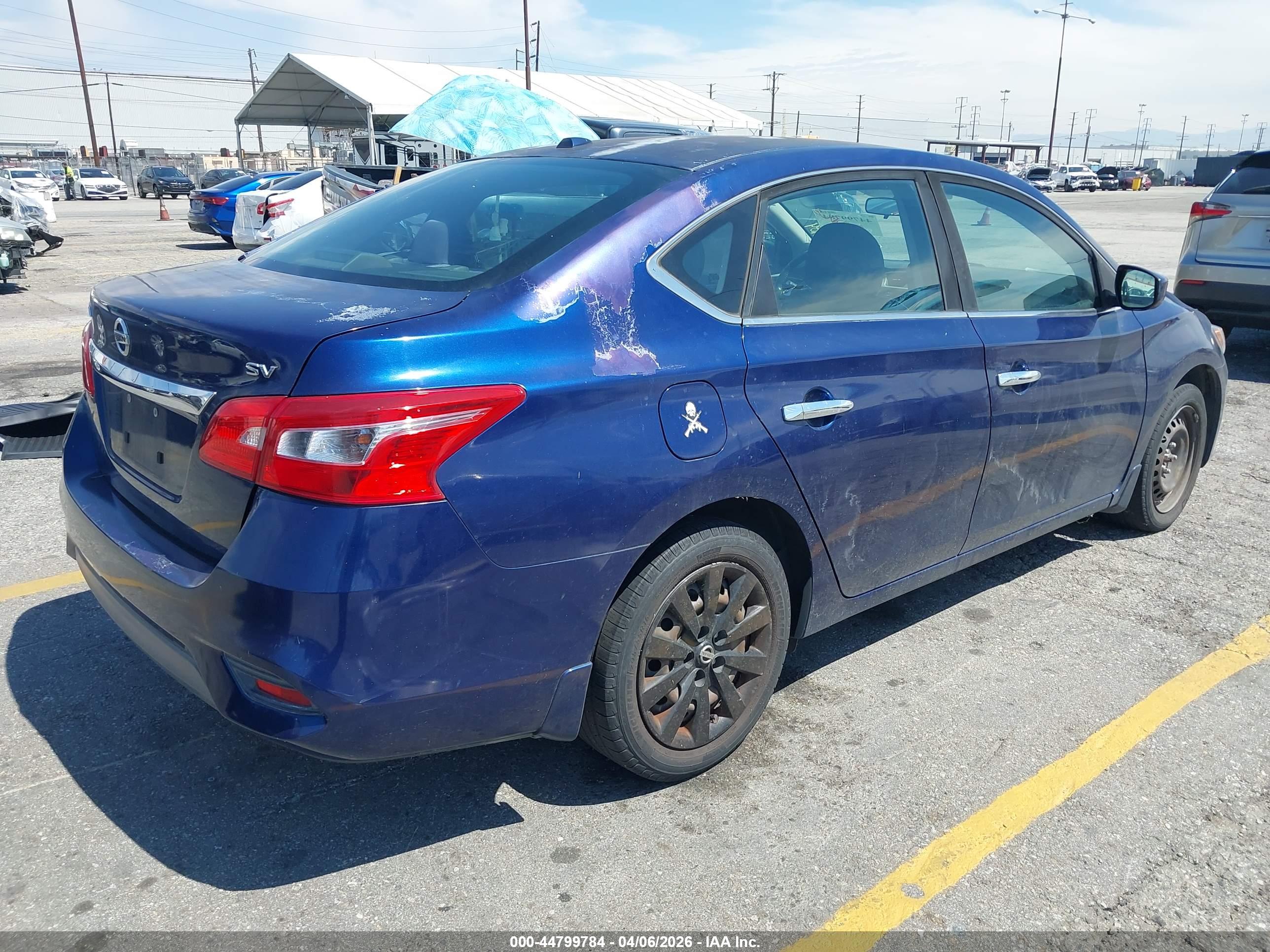 NISSAN SENTRA image 4