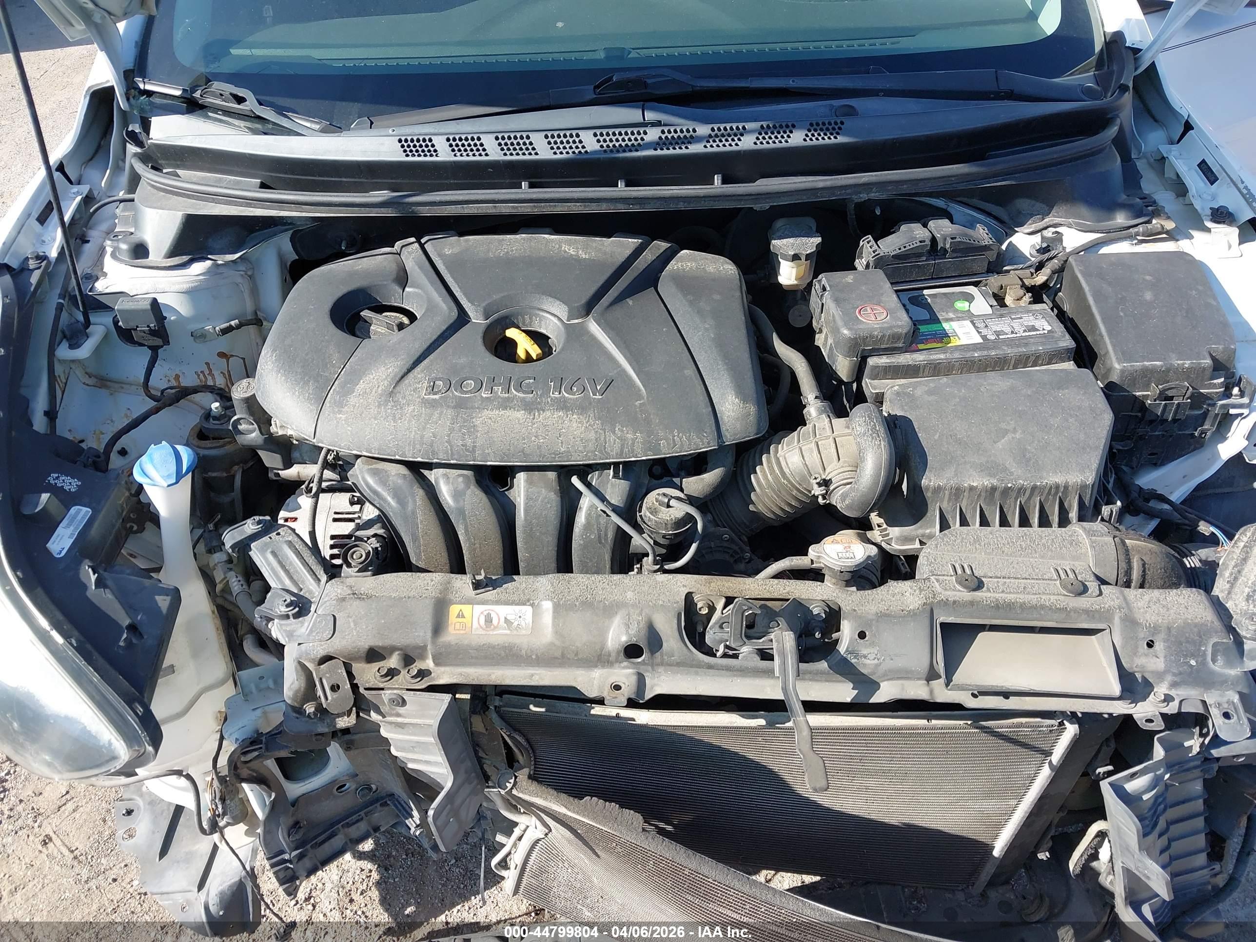 HYUNDAI ELANTRA image 10