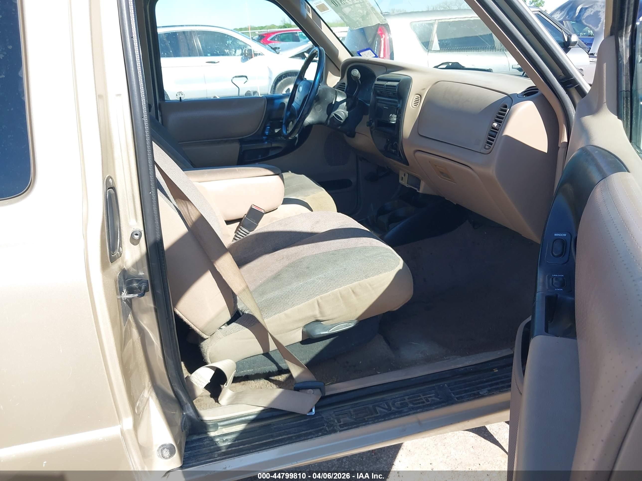 FORD RANGER image 5