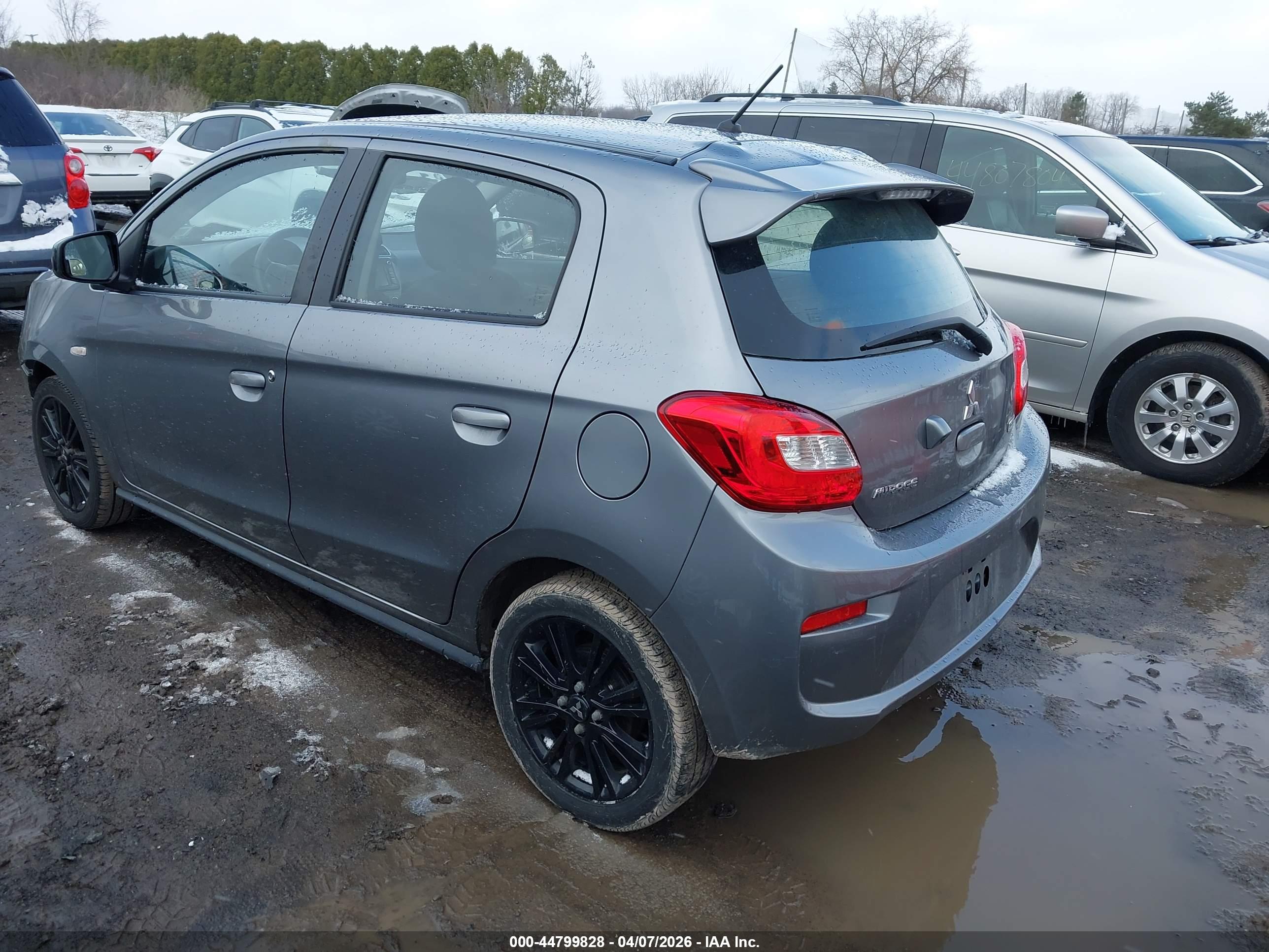 MITSUBISHI MIRAGE image 3