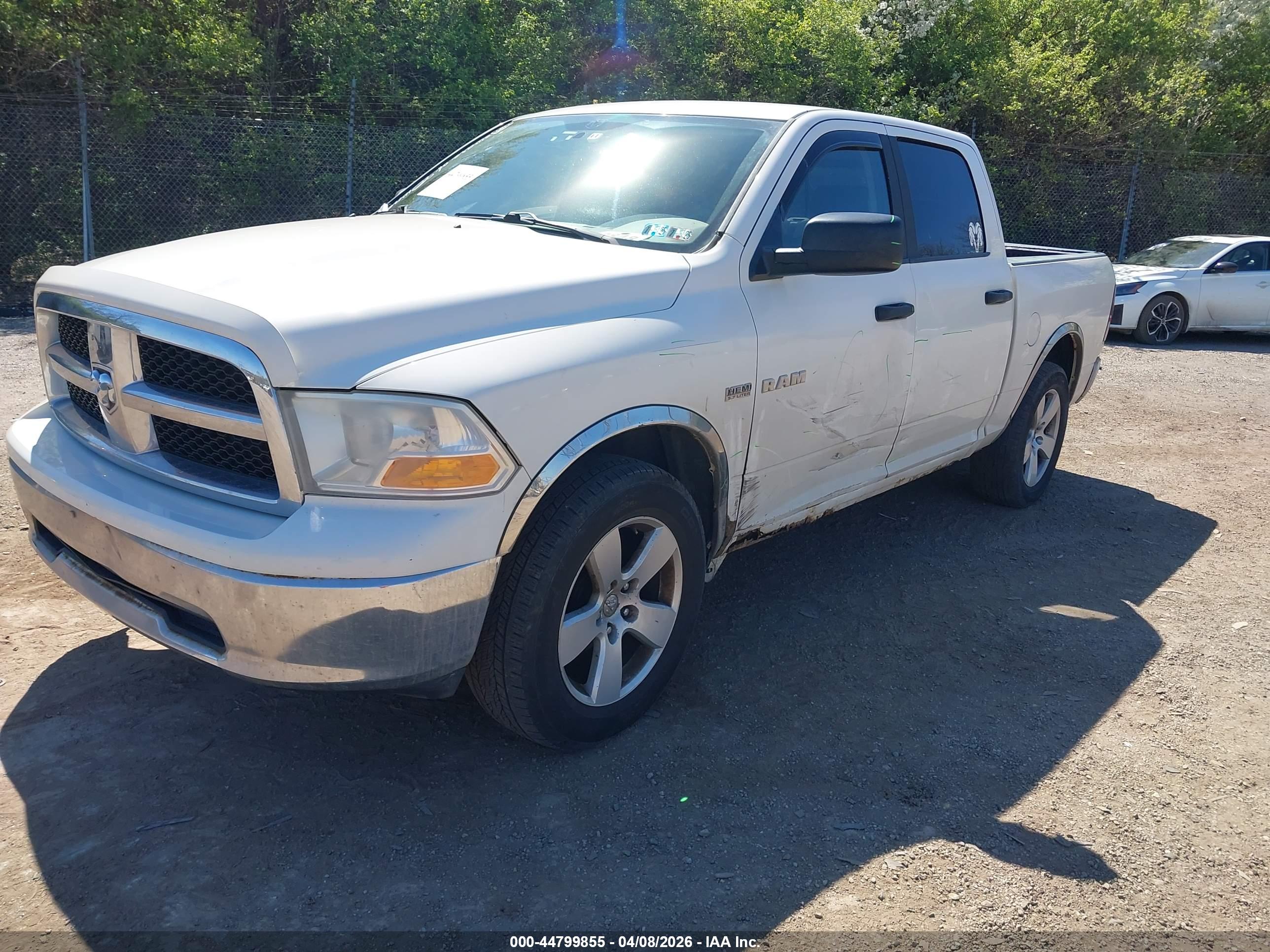 DODGE RAM image 2