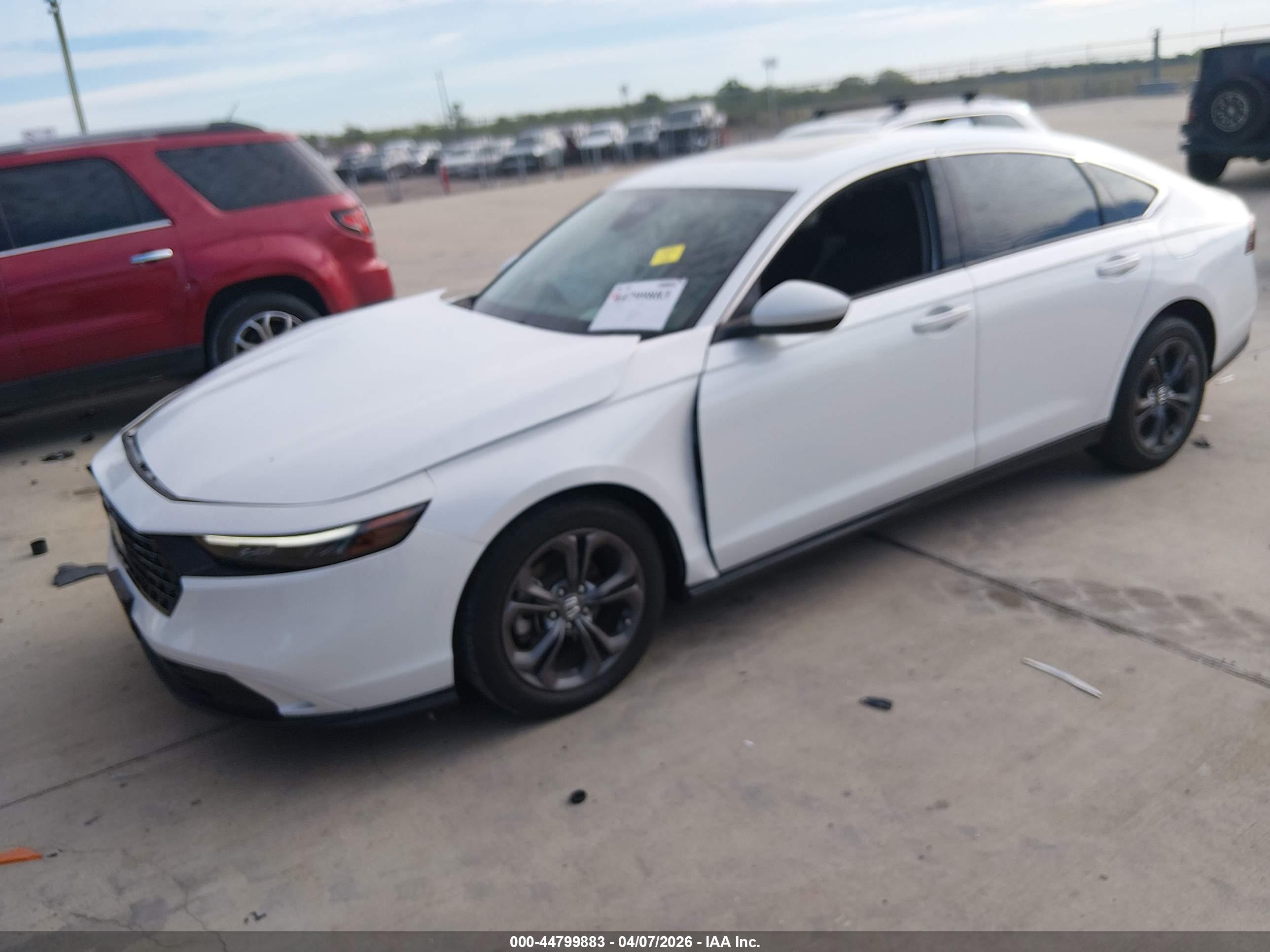 HONDA ACCORD image 2