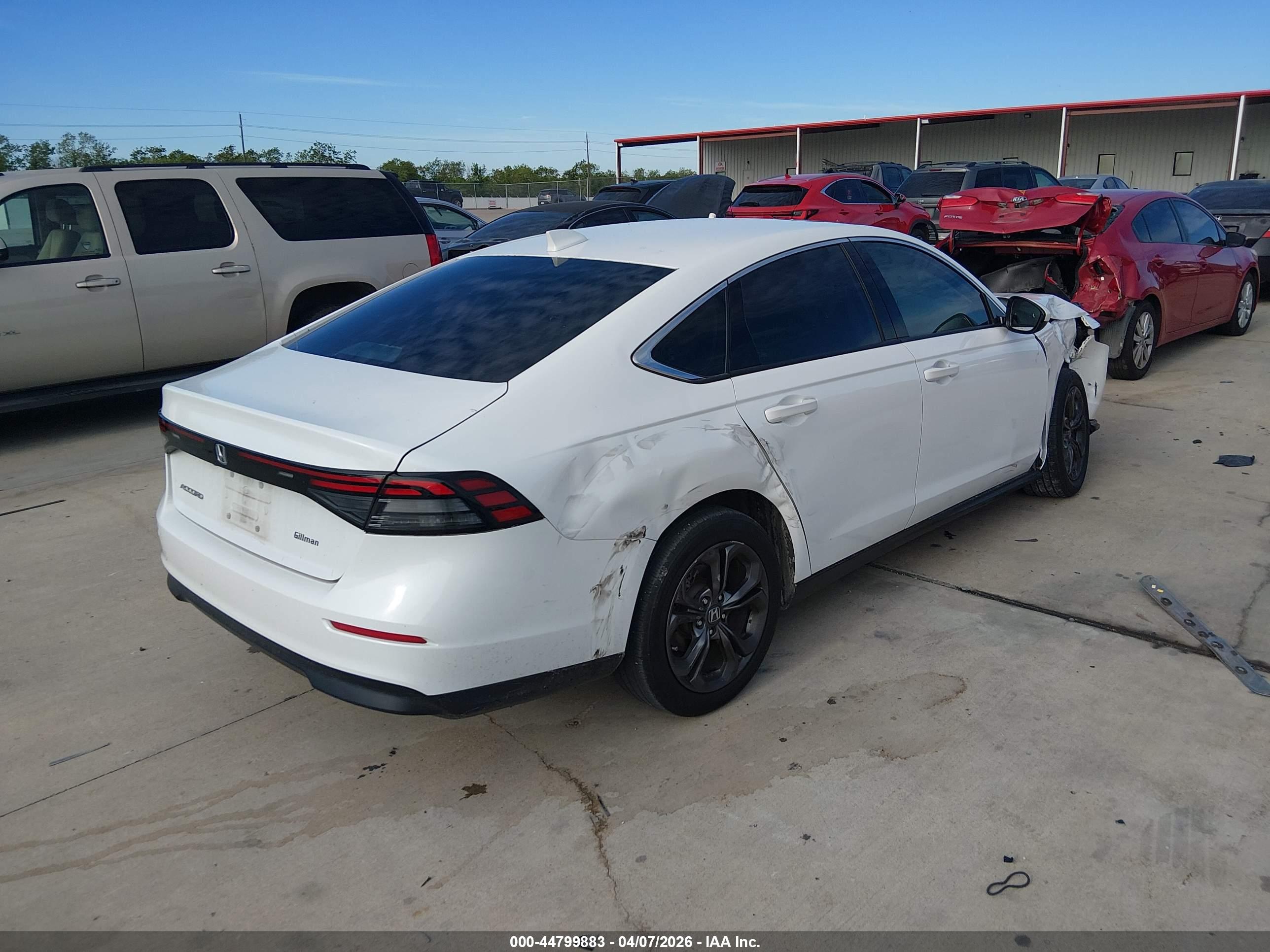 HONDA ACCORD image 4