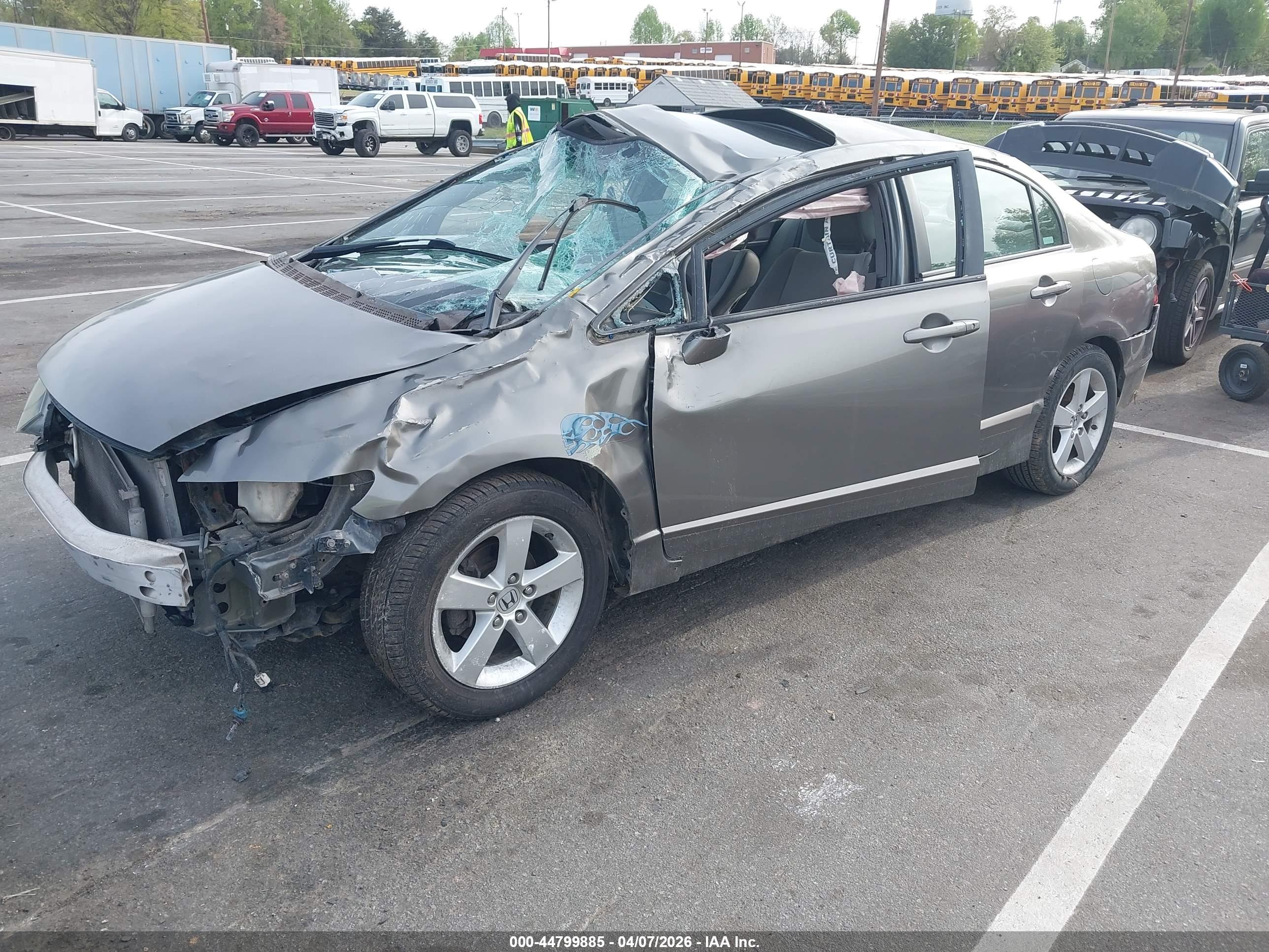 HONDA CIVIC image 2