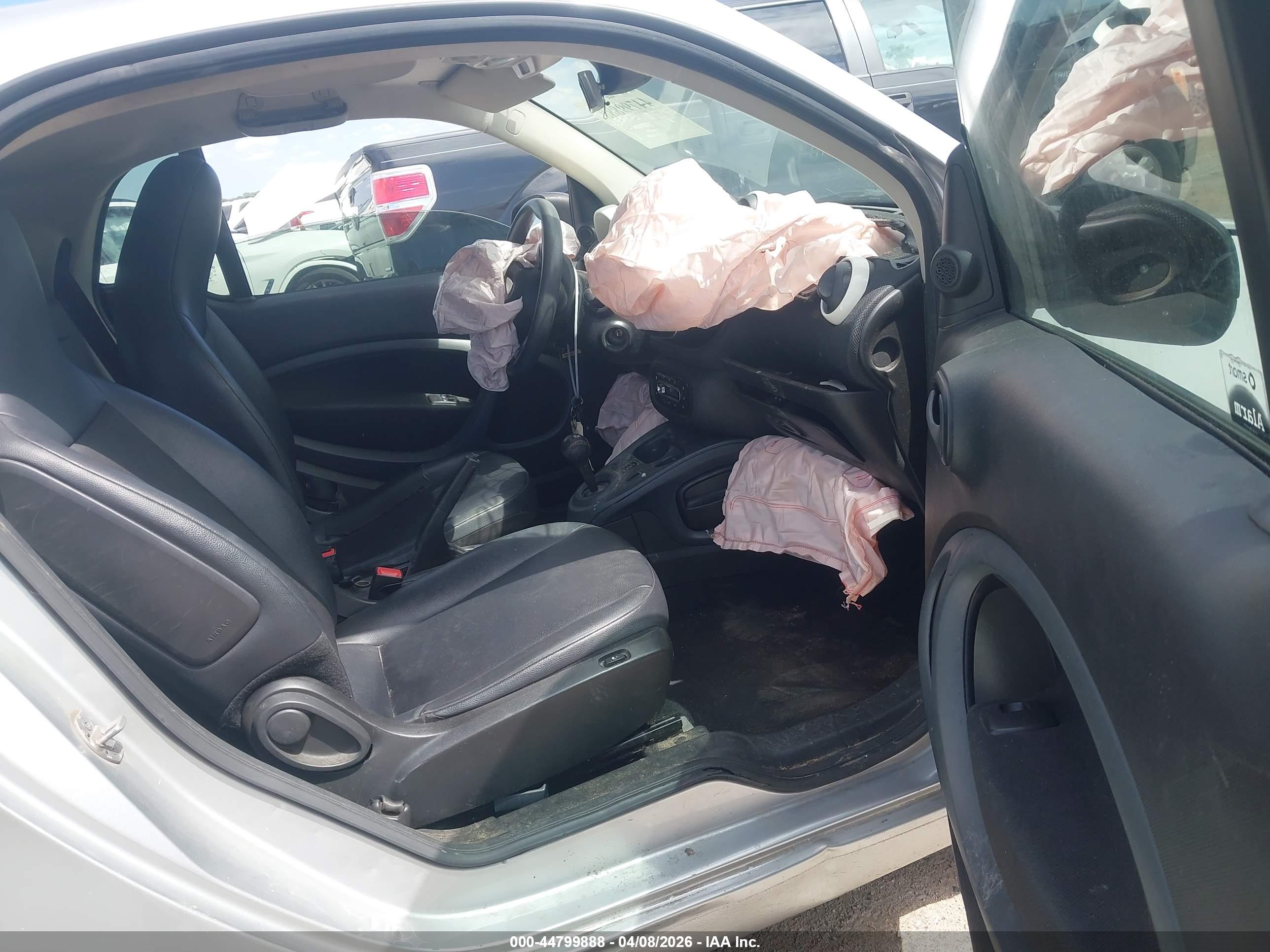 SMART FORTWO image 5