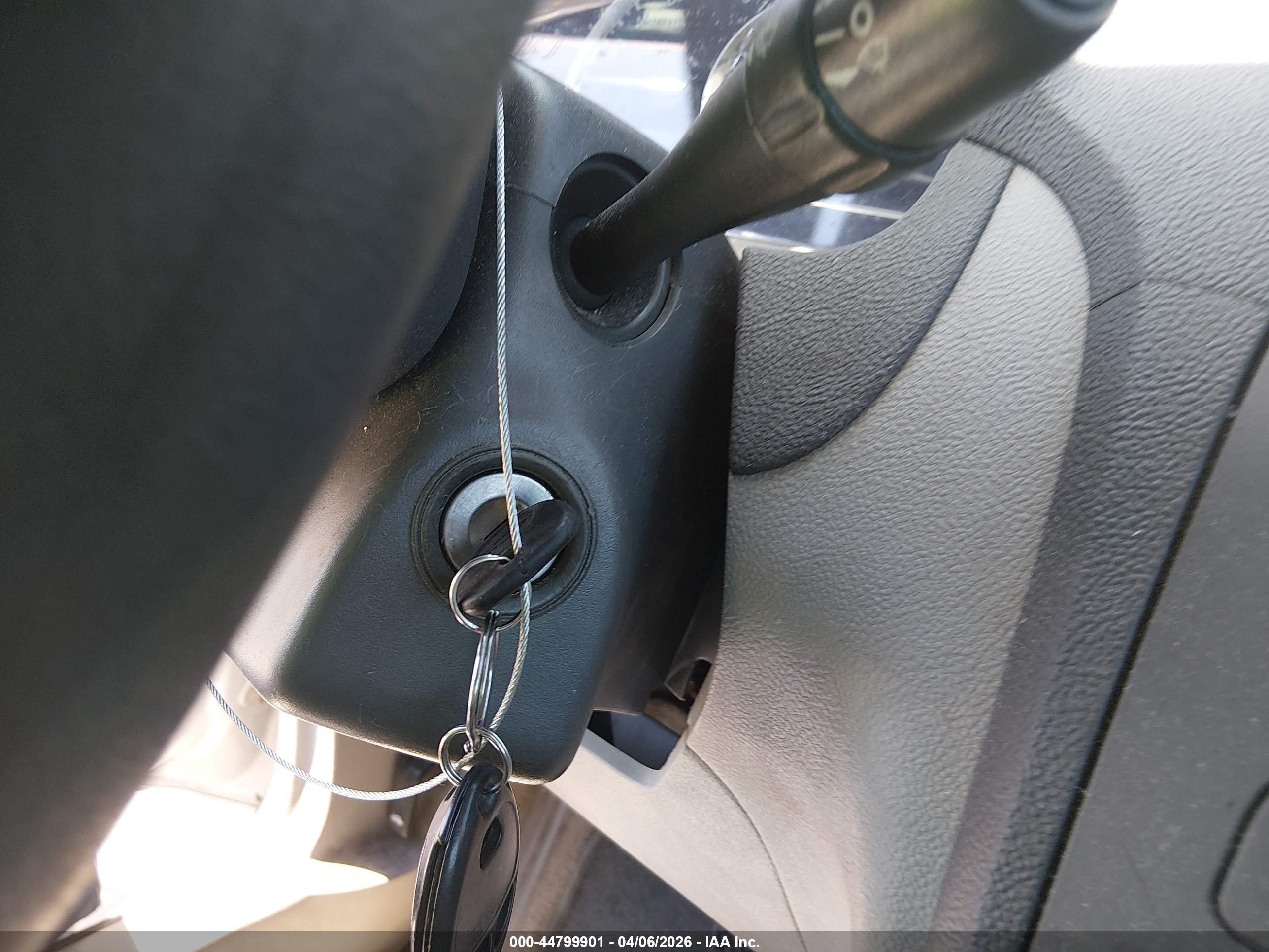 CHEVROLET HHR image 11