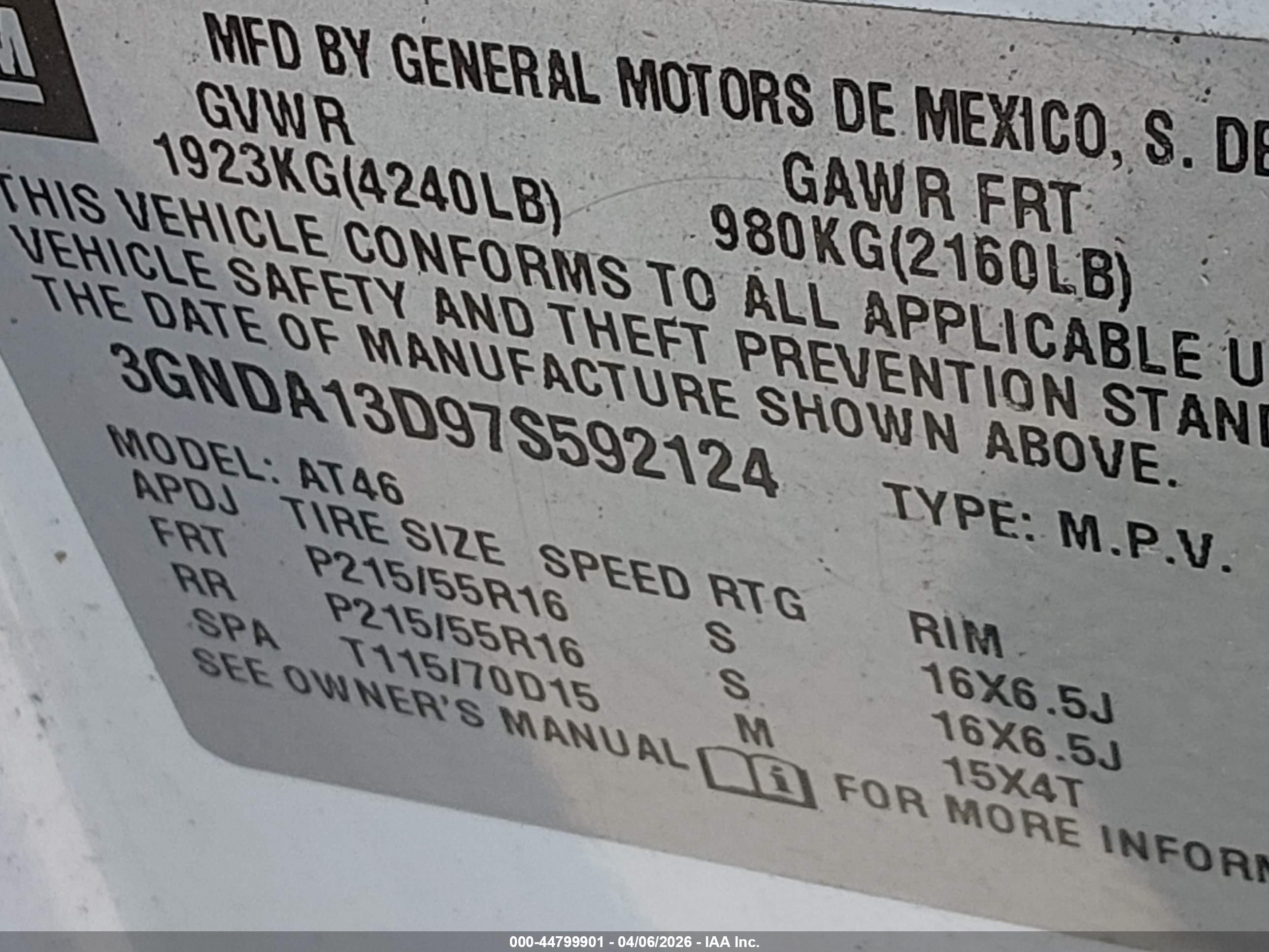 CHEVROLET HHR image 9