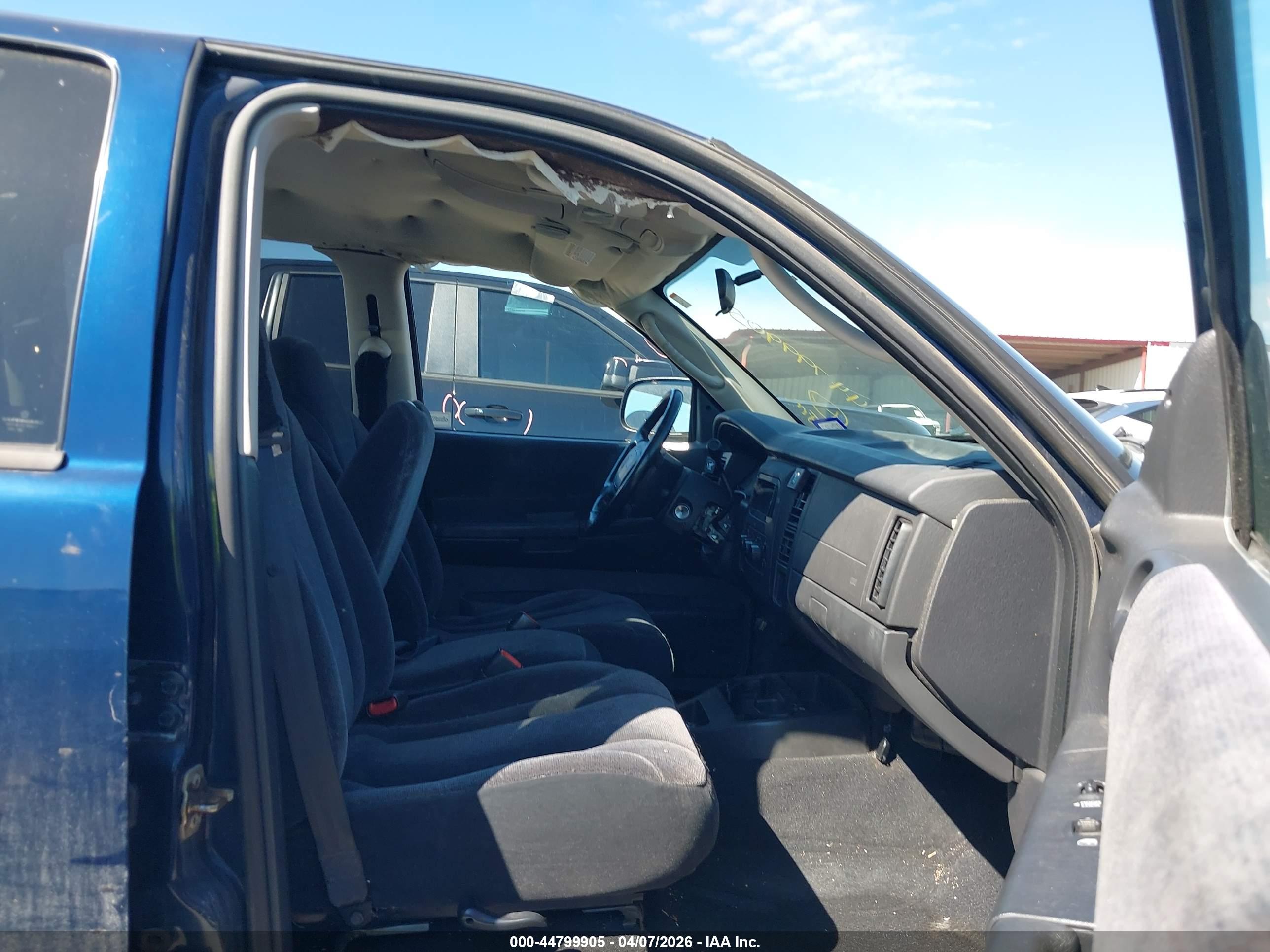 DODGE DAKOTA image 5