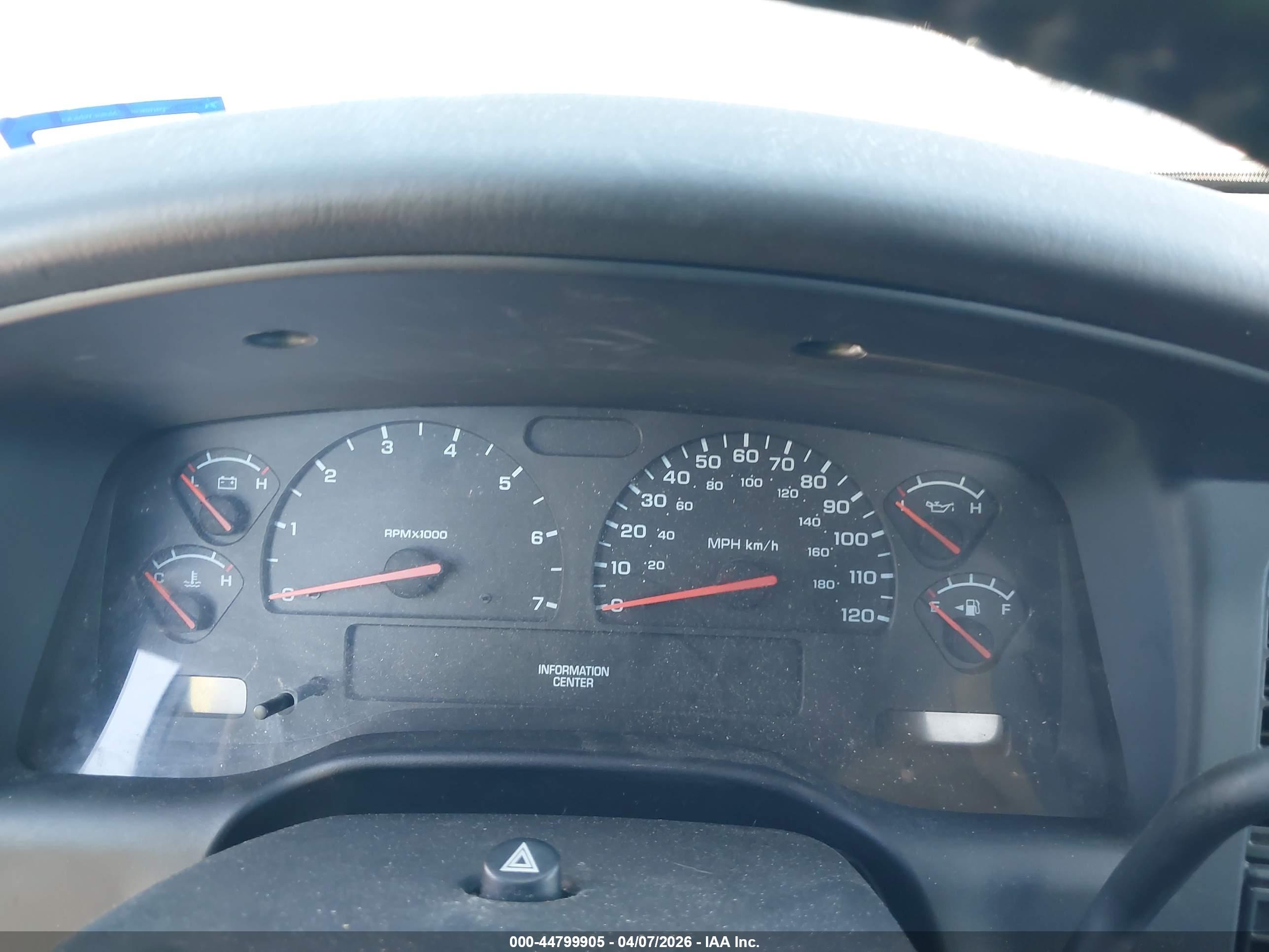 DODGE DAKOTA image 7