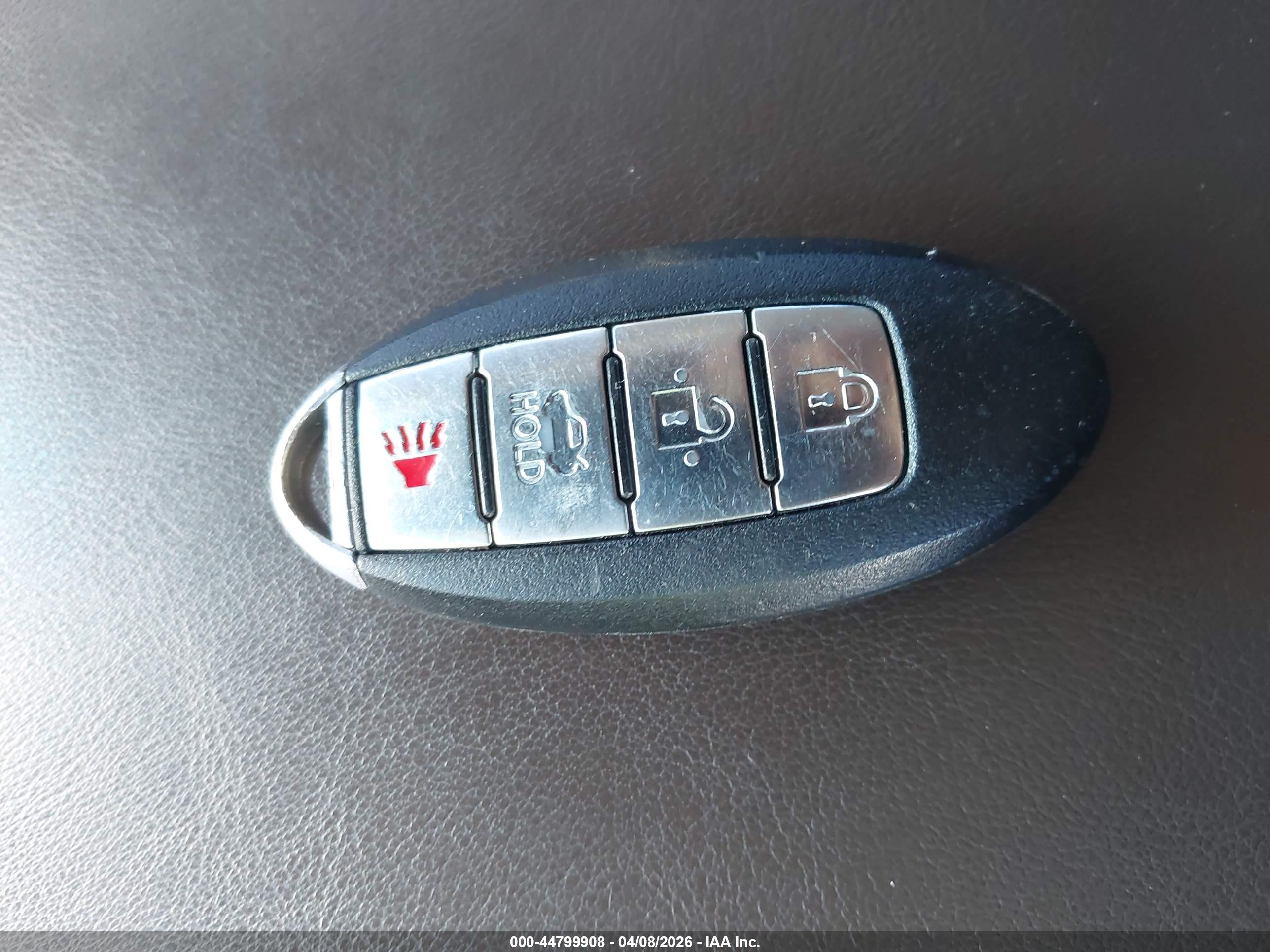 INFINITI JX35 image 11