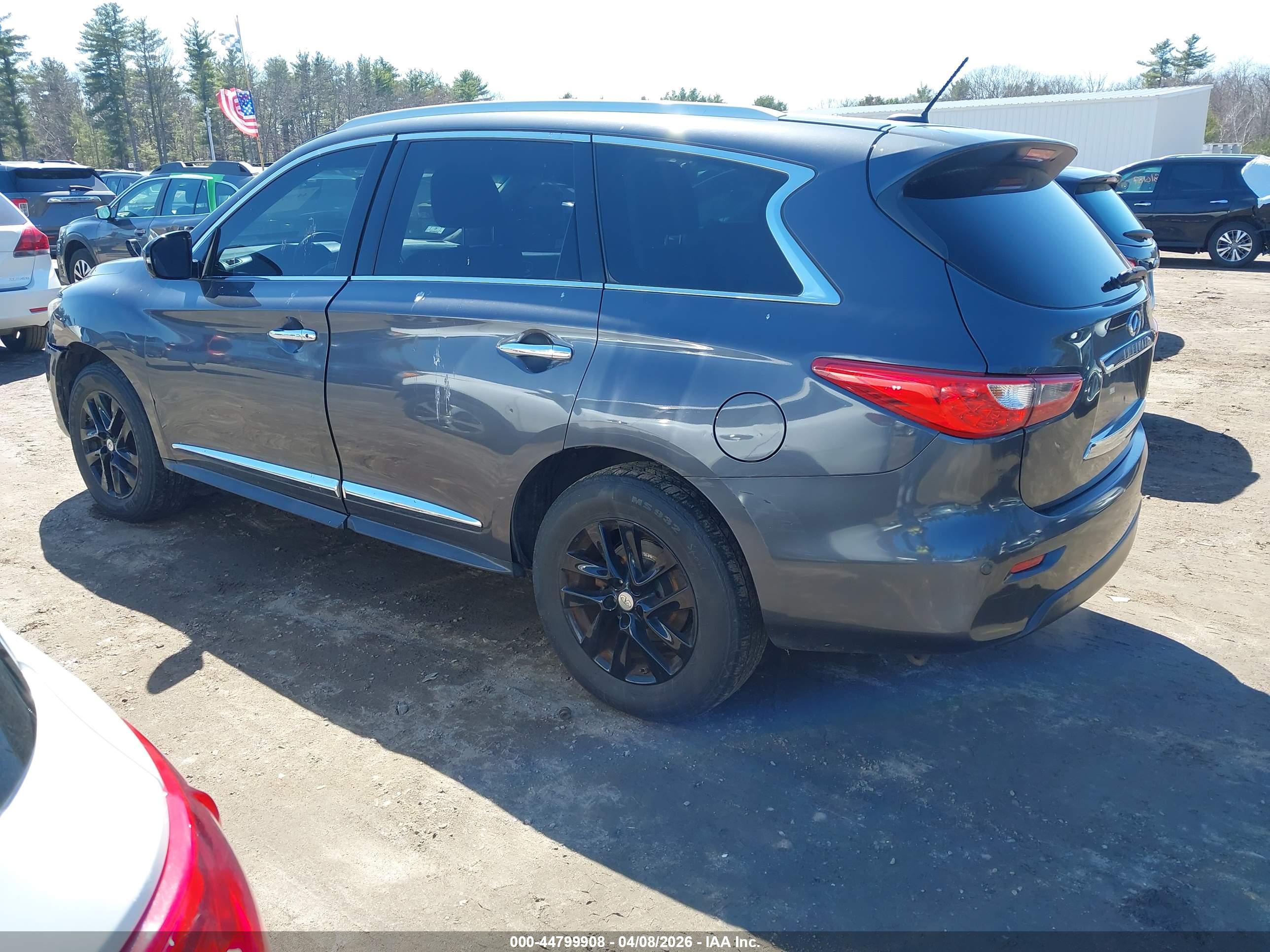 INFINITI JX35 image 3