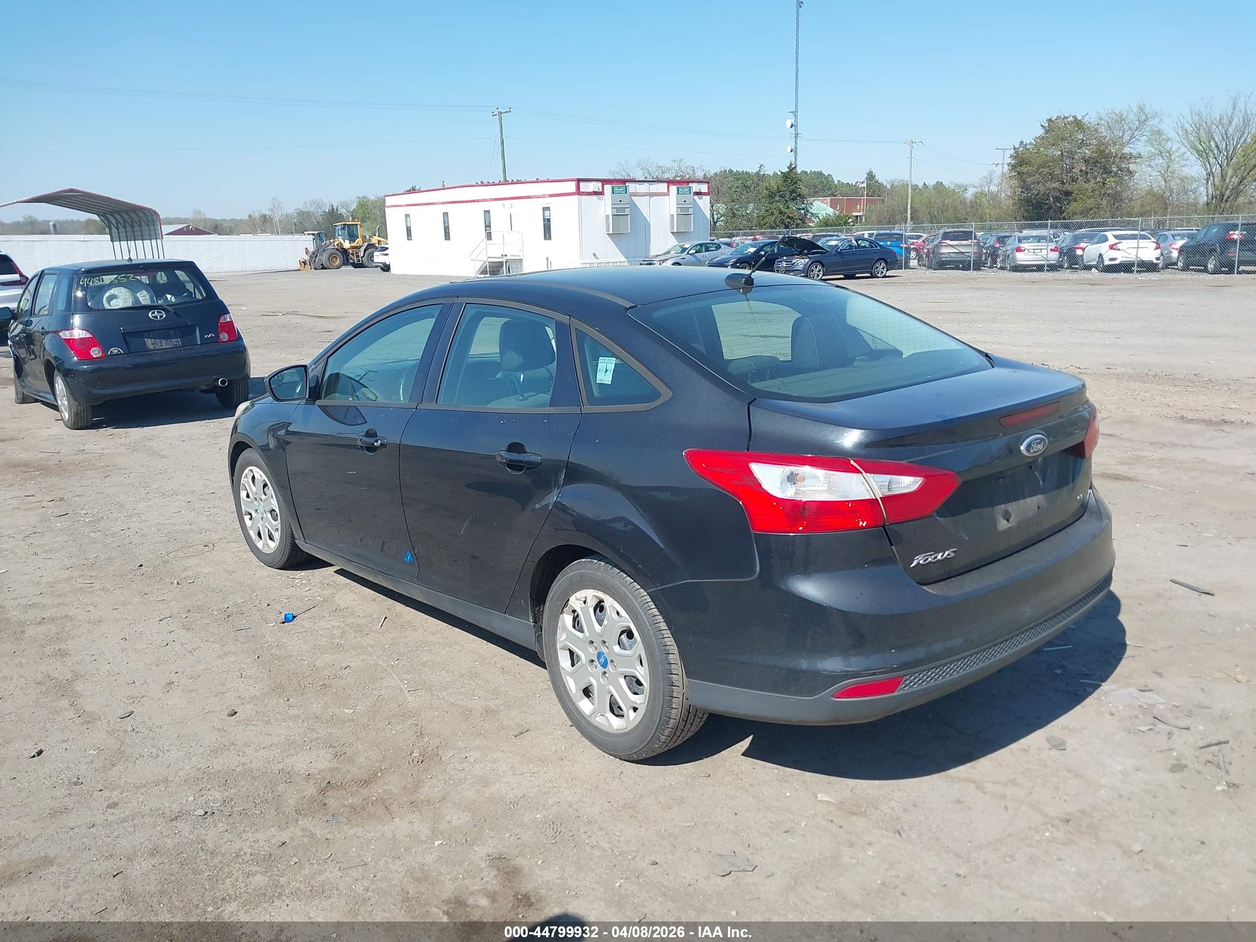 FORD FOCUS image 3