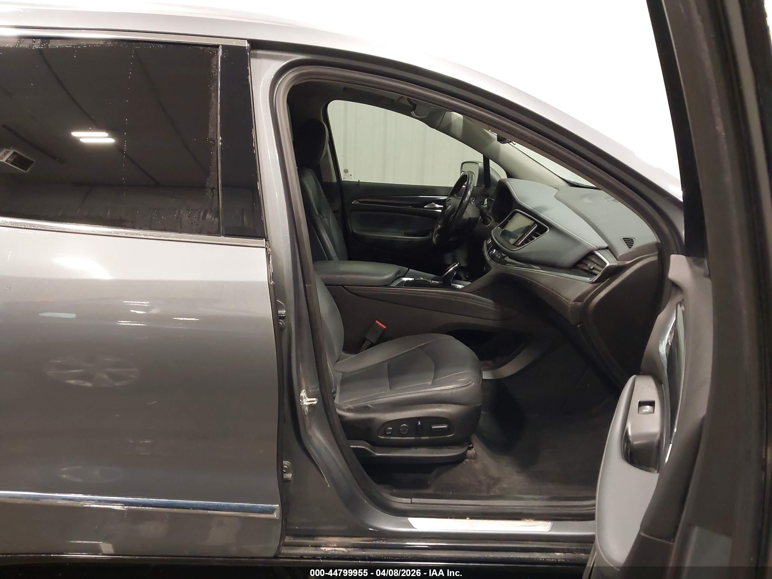 BUICK ENCLAVE image 5
