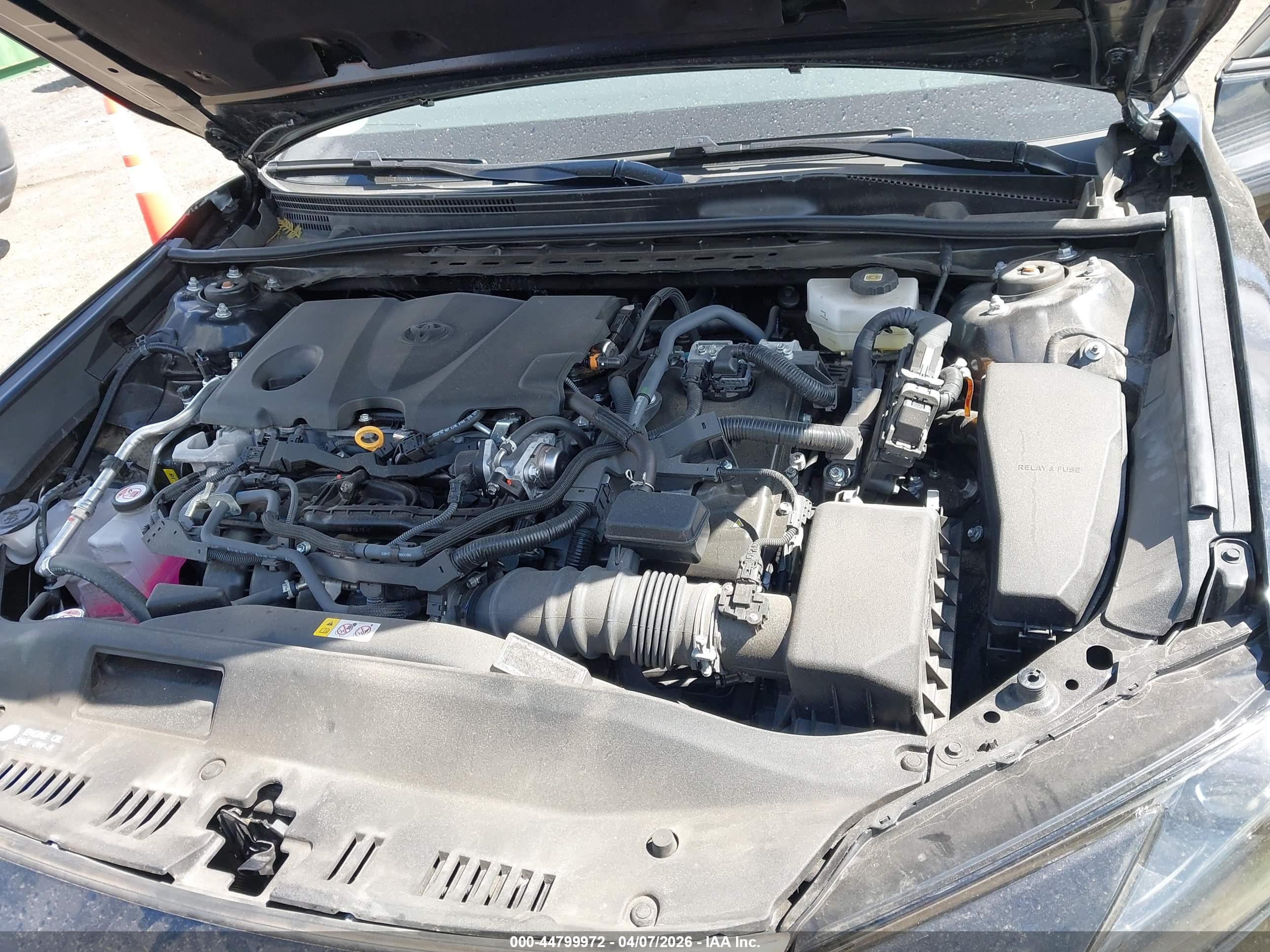 TOYOTA CAMRY image 10