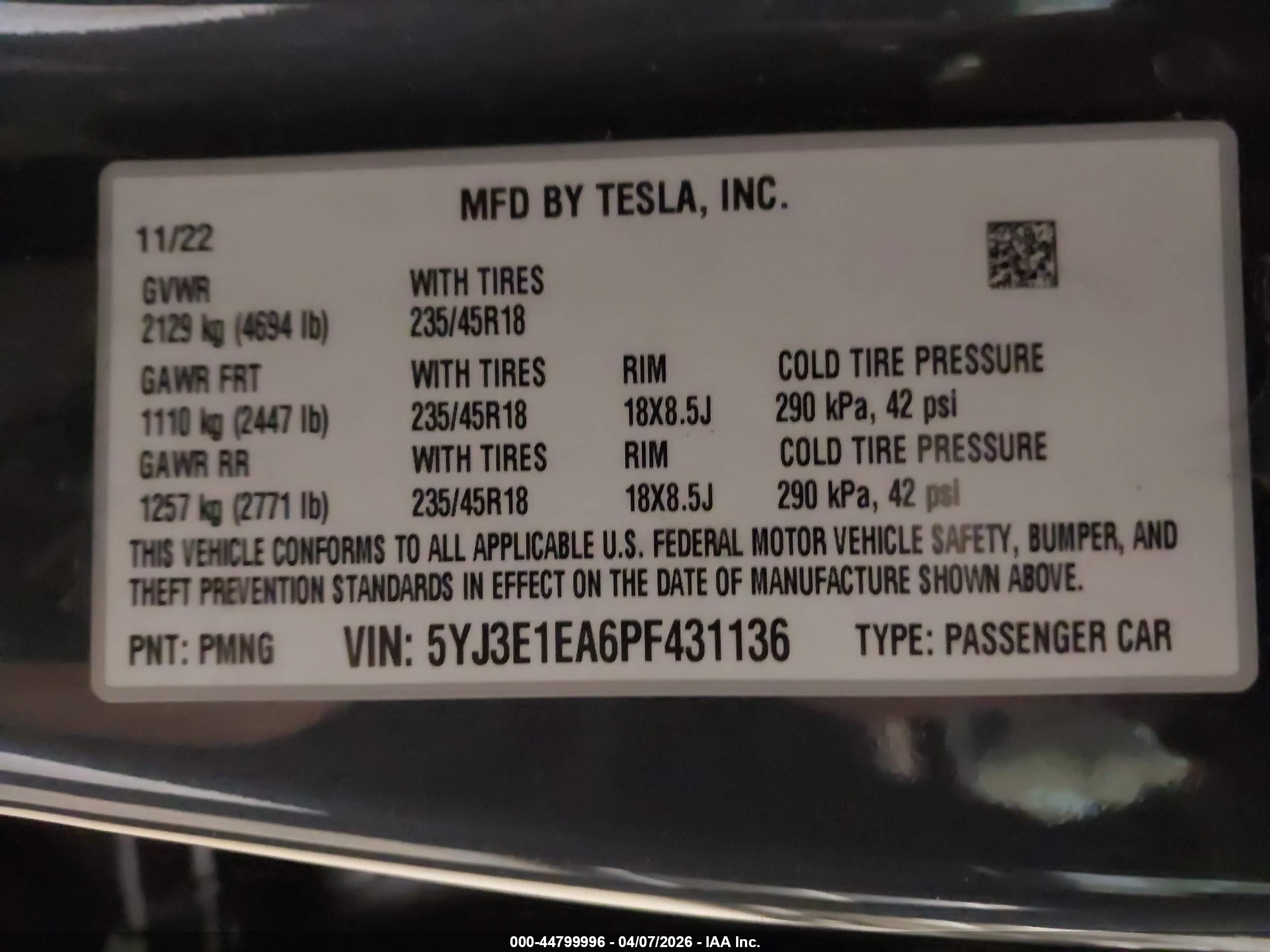 TESLA MODEL image 9