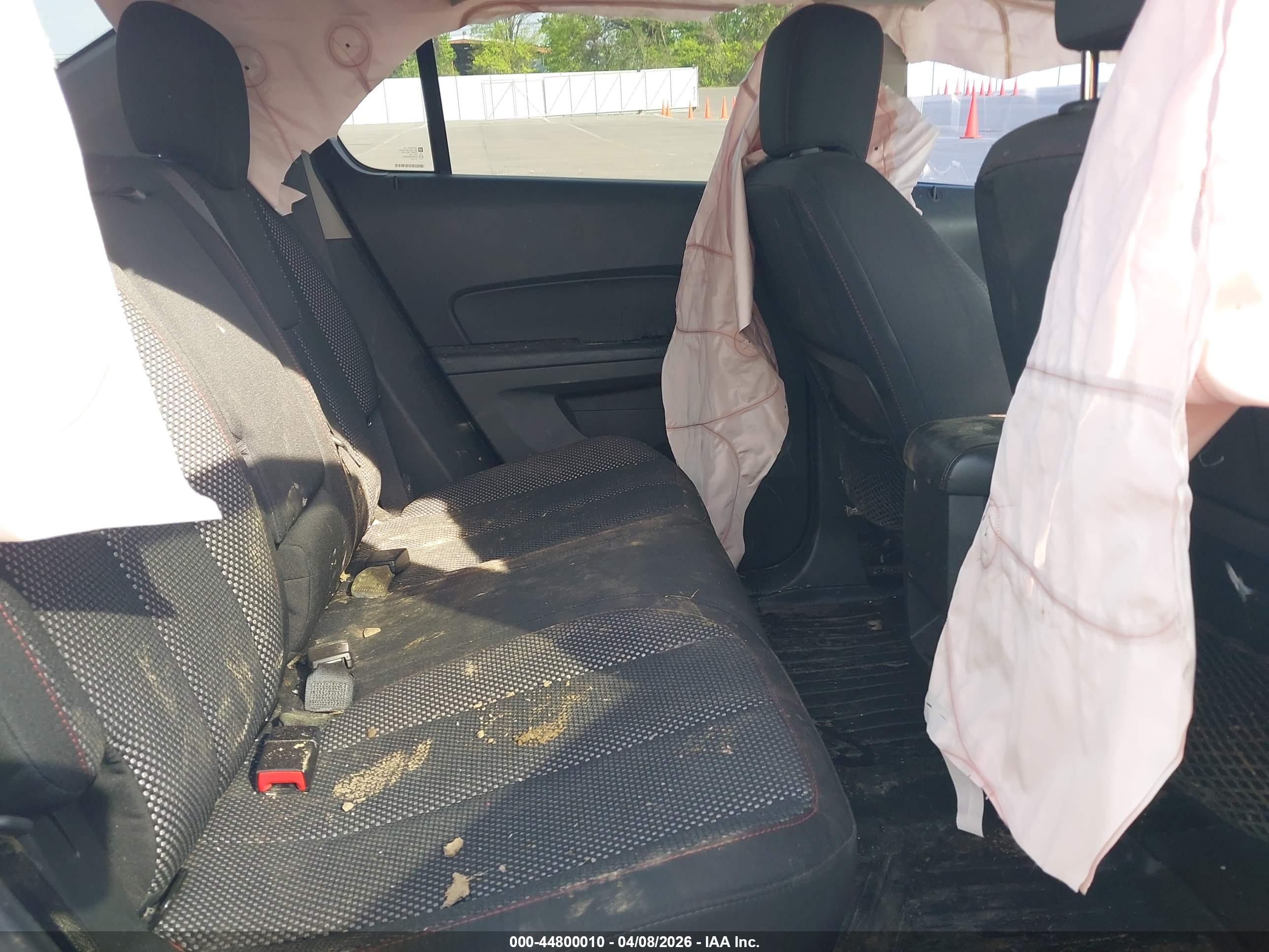 CHEVROLET EQUINOX image 8