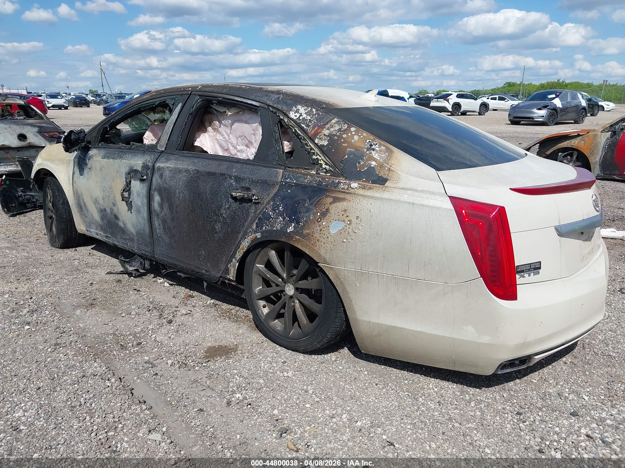 CADILLAC XTS image 3