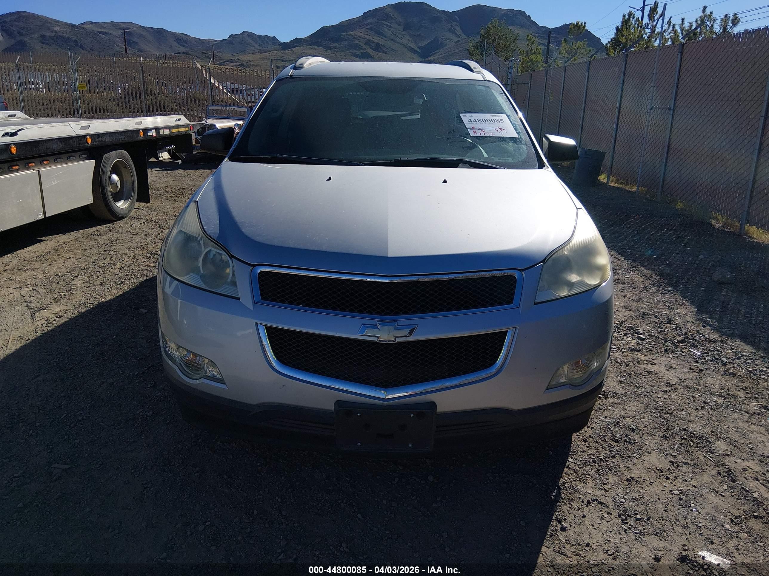 CHEVROLET TRAVERSE image 6