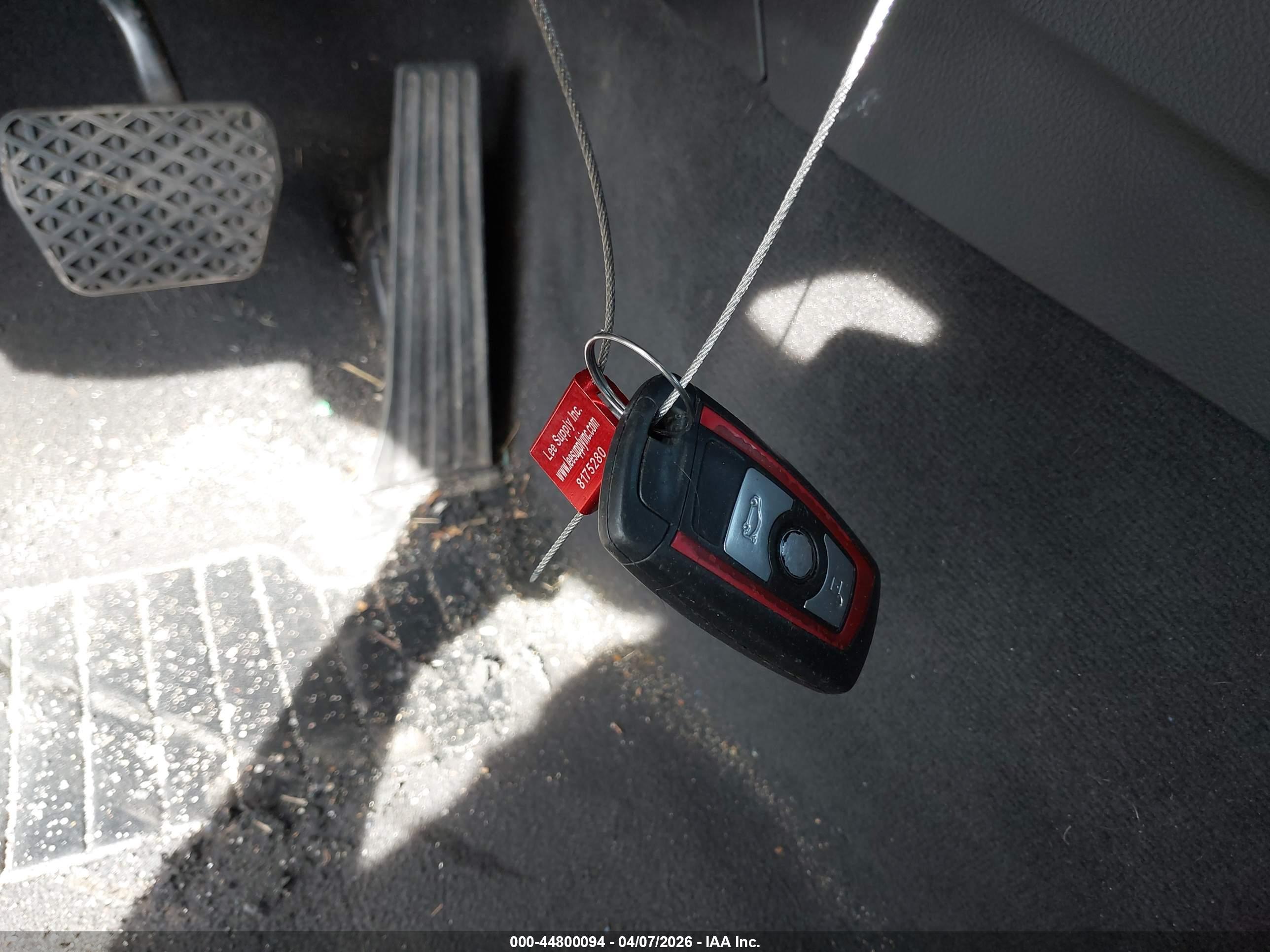 BMW 328I image 11