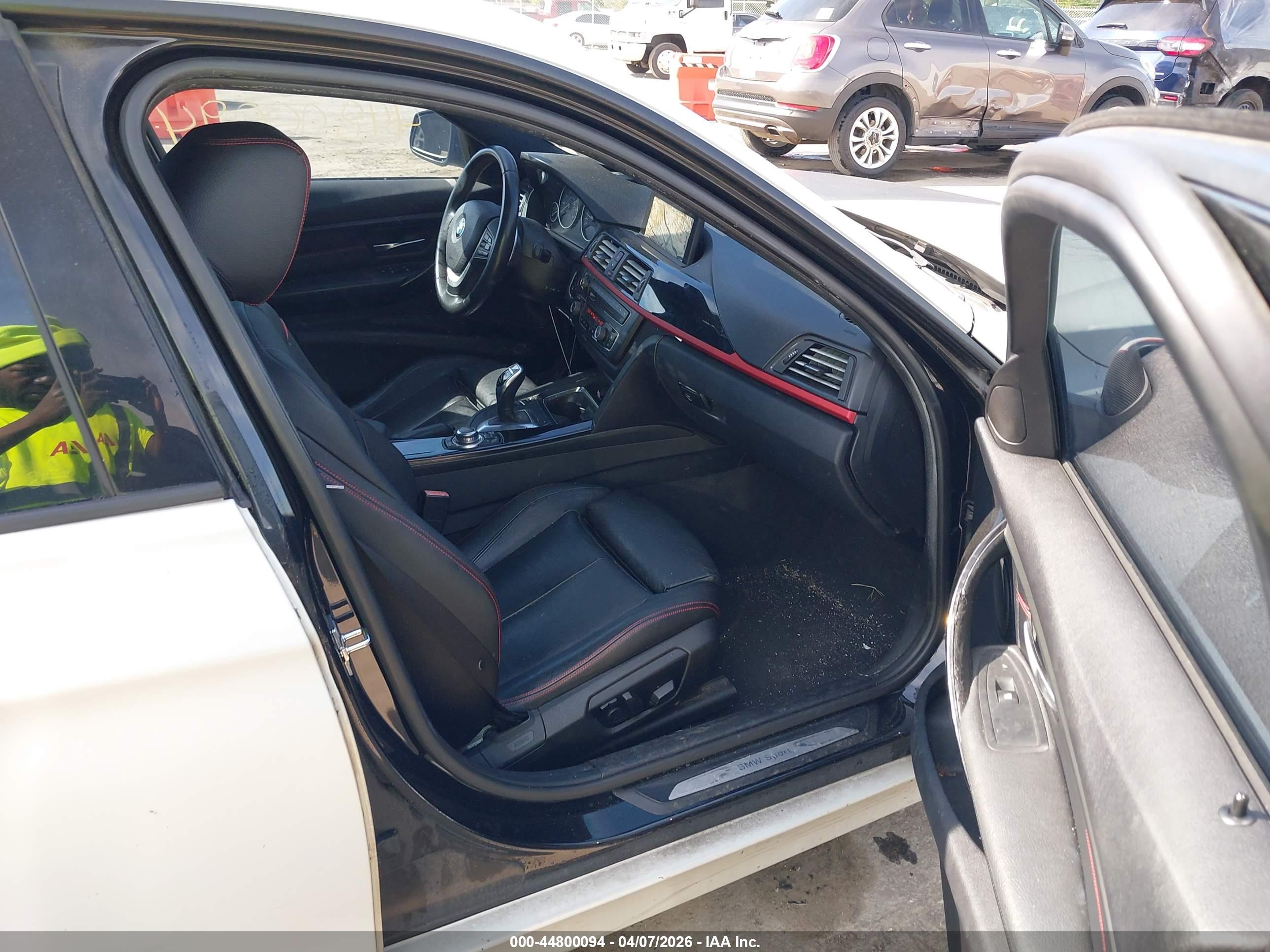 BMW 328I image 5