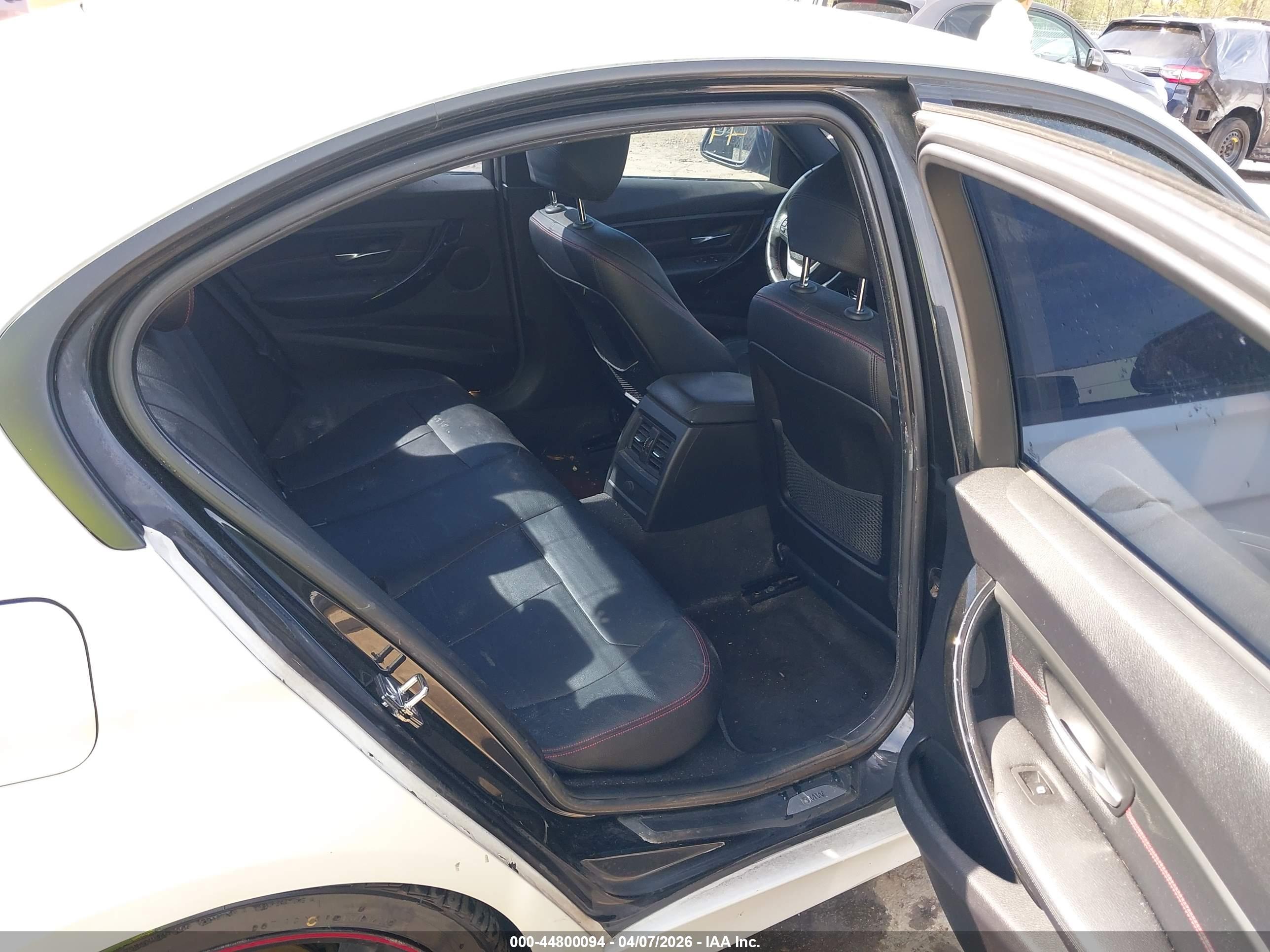 BMW 328I image 8