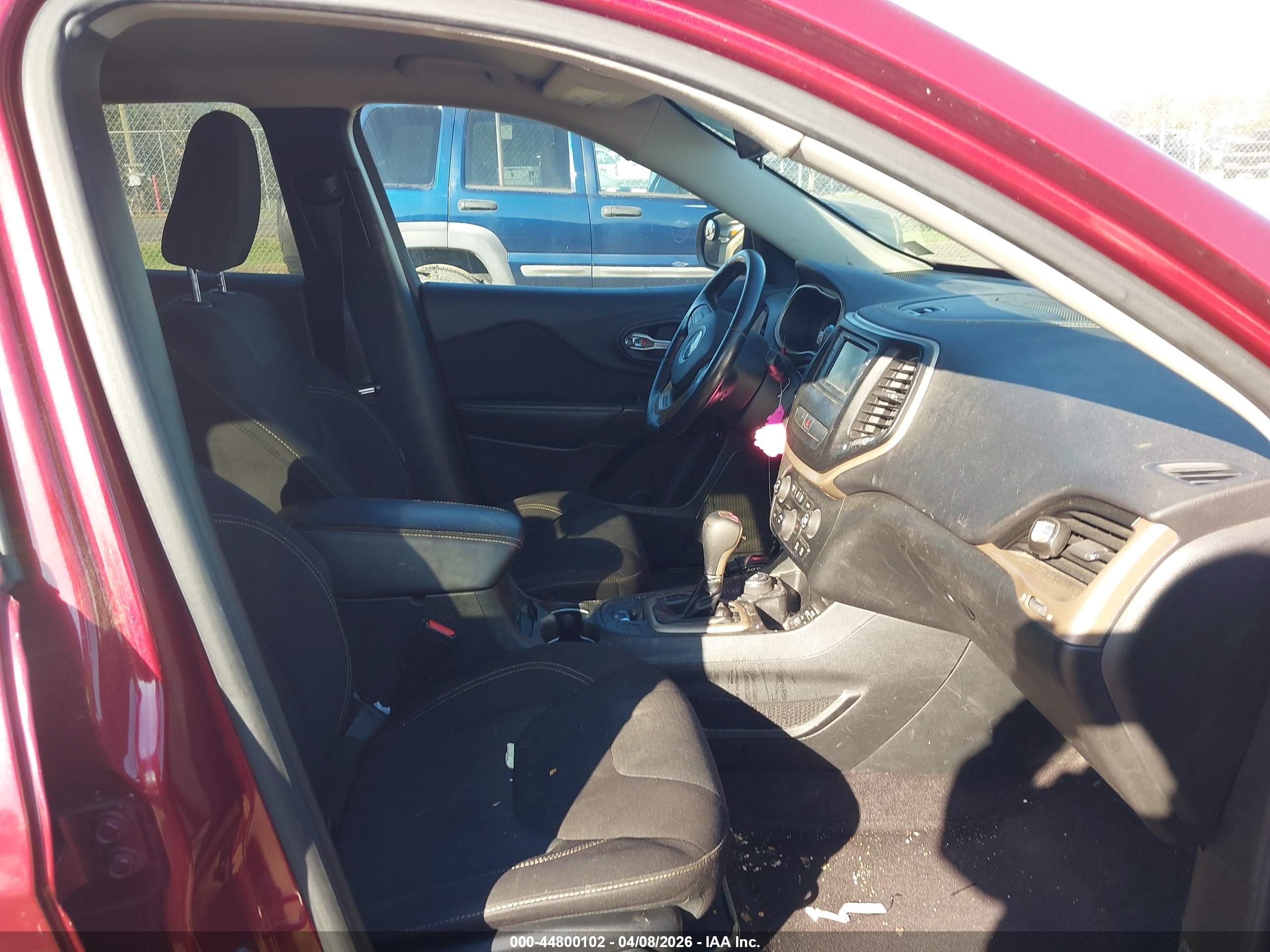 JEEP CHEROKEE image 5