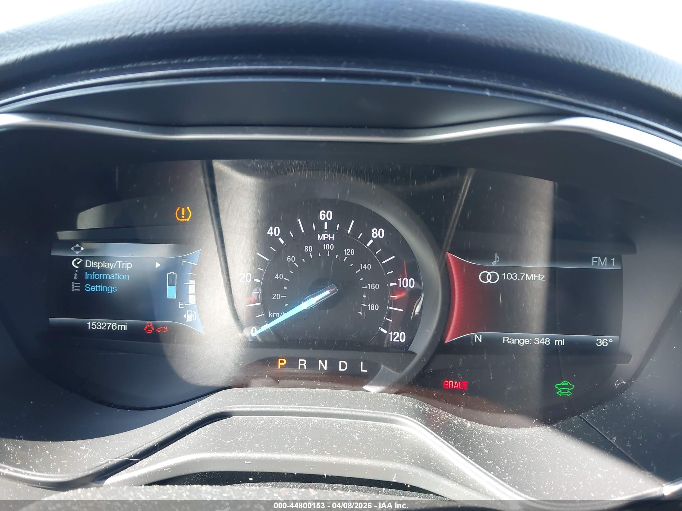 FORD FUSION image 7