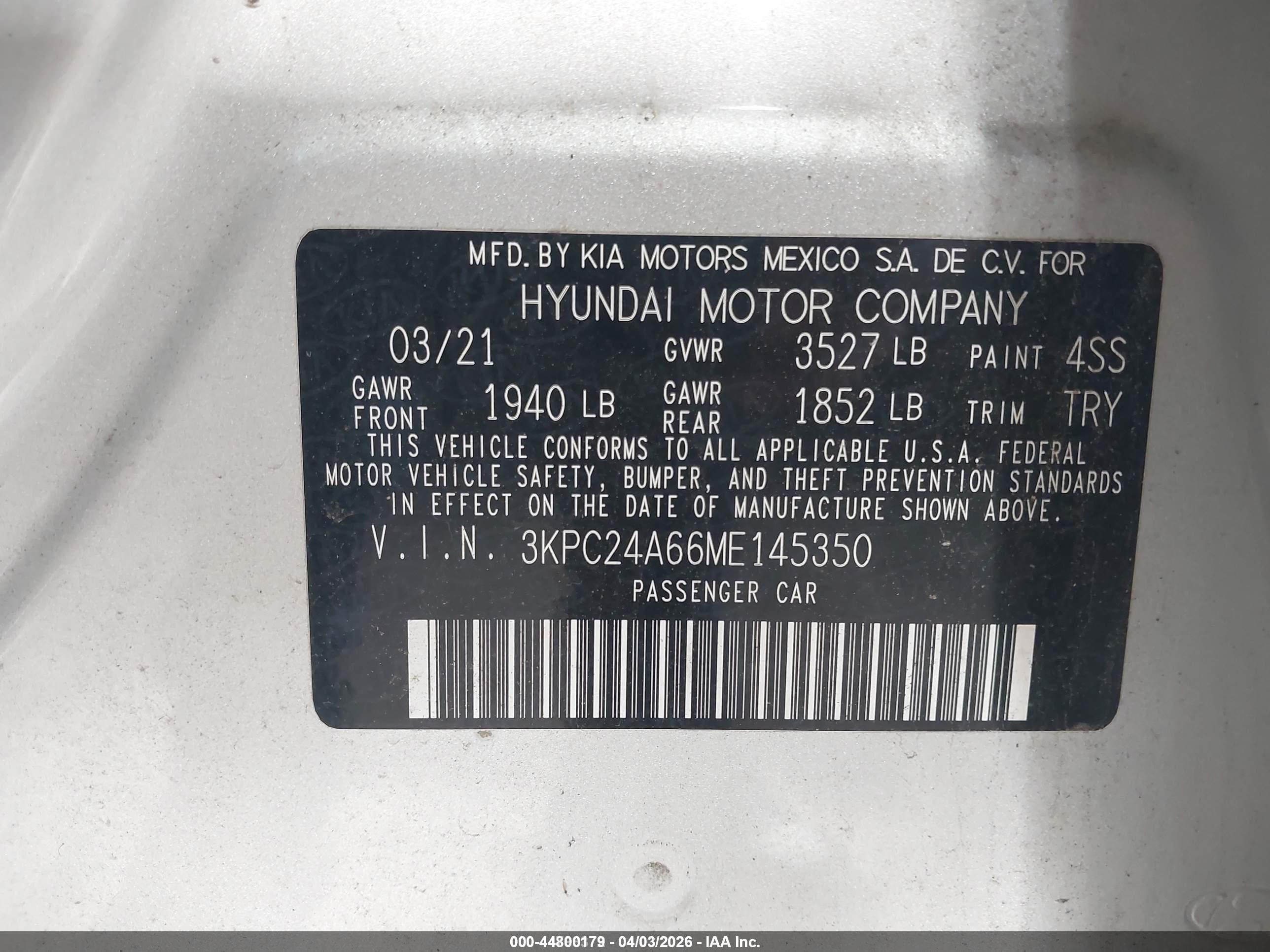 HYUNDAI ACCENT image 9