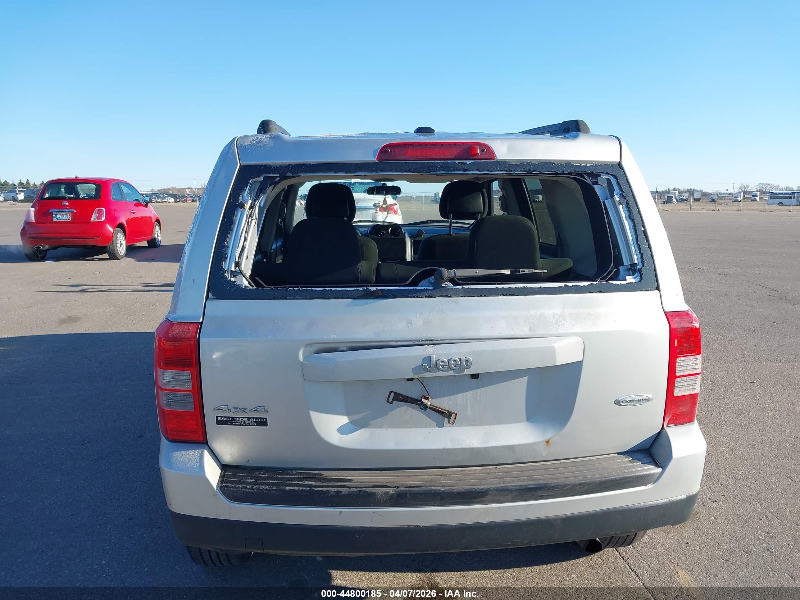 JEEP PATRIOT image 6