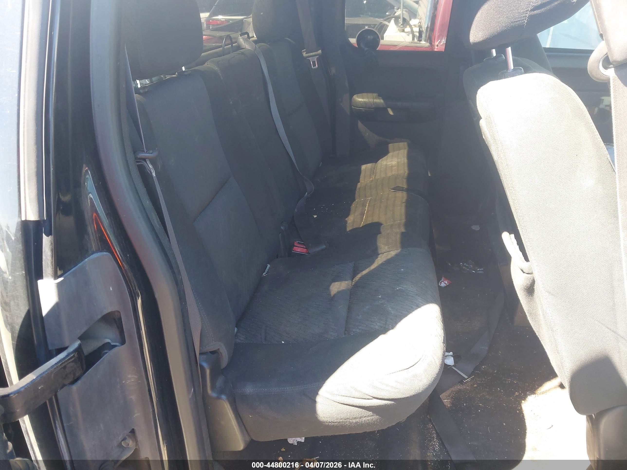 GMC SIERRA image 8