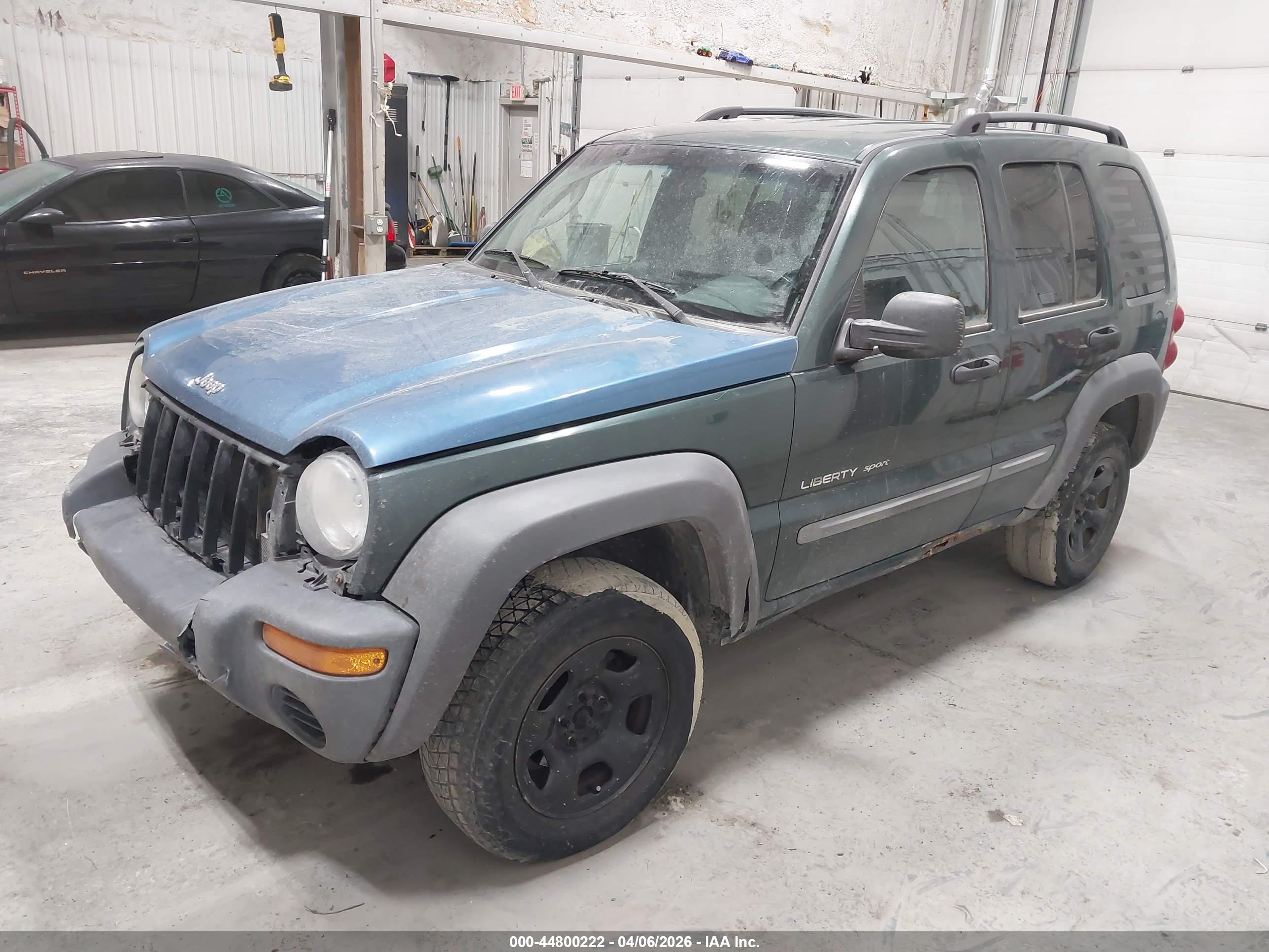 JEEP LIBERTY image 2