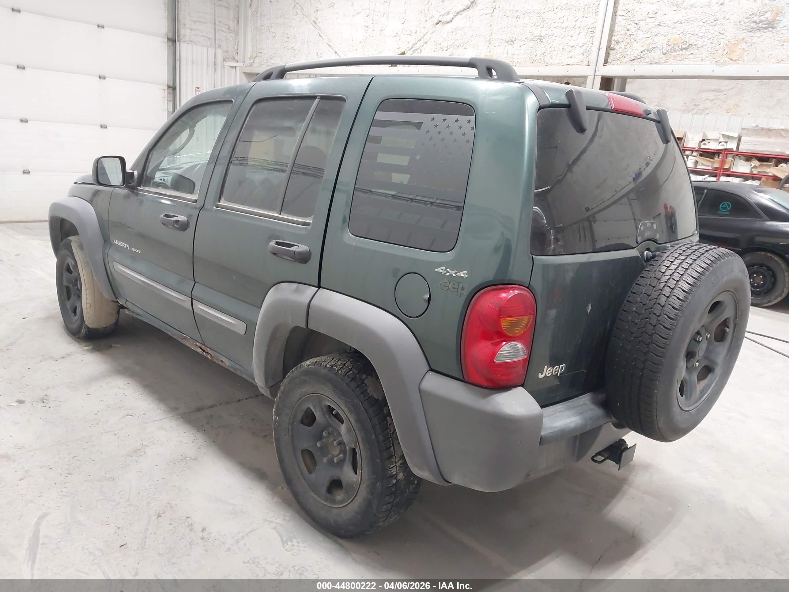 JEEP LIBERTY image 3