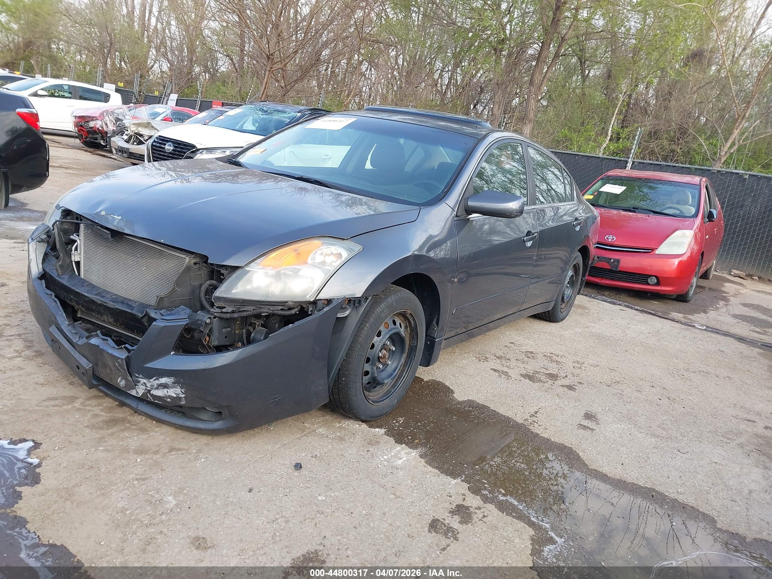 NISSAN ALTIMA image 2