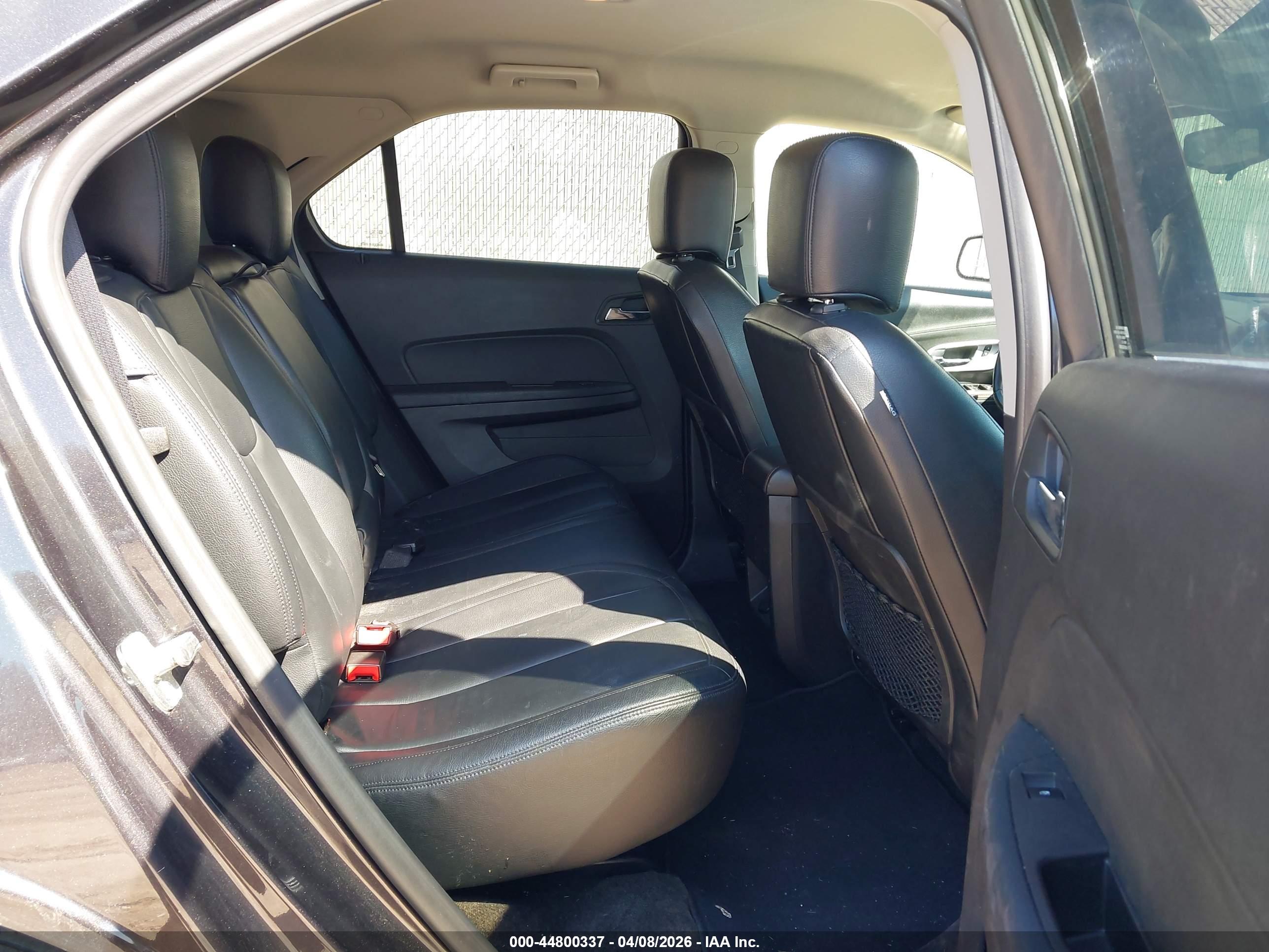 CHEVROLET EQUINOX image 8